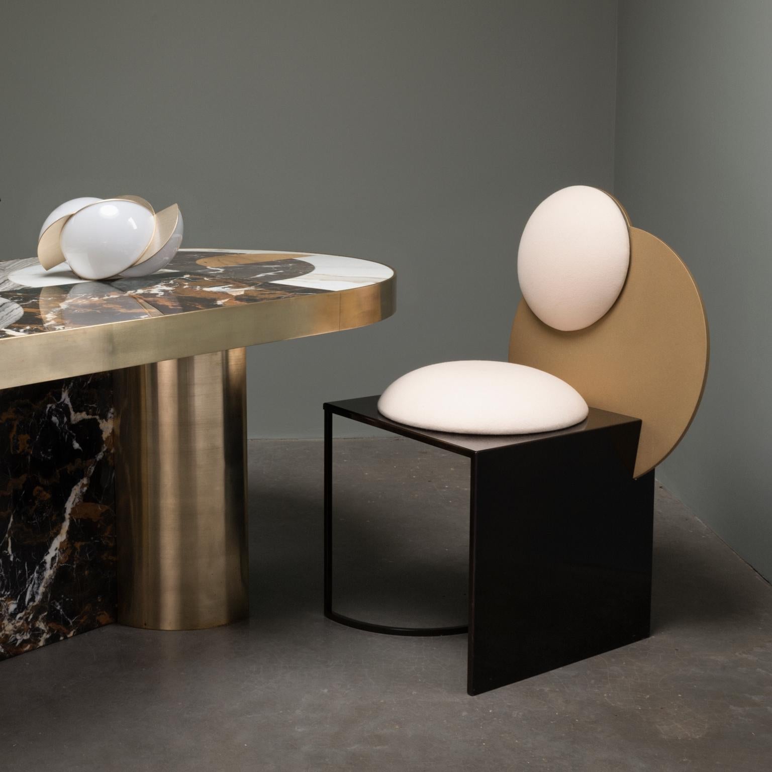 https://a.1stdibscdn.com/half-moon-dining-table-azul-marble-and-brass-by-lara-bohinc-in-stock-for-sale-picture-4/f_19173/f_282182821649850548040/09_master.jpg