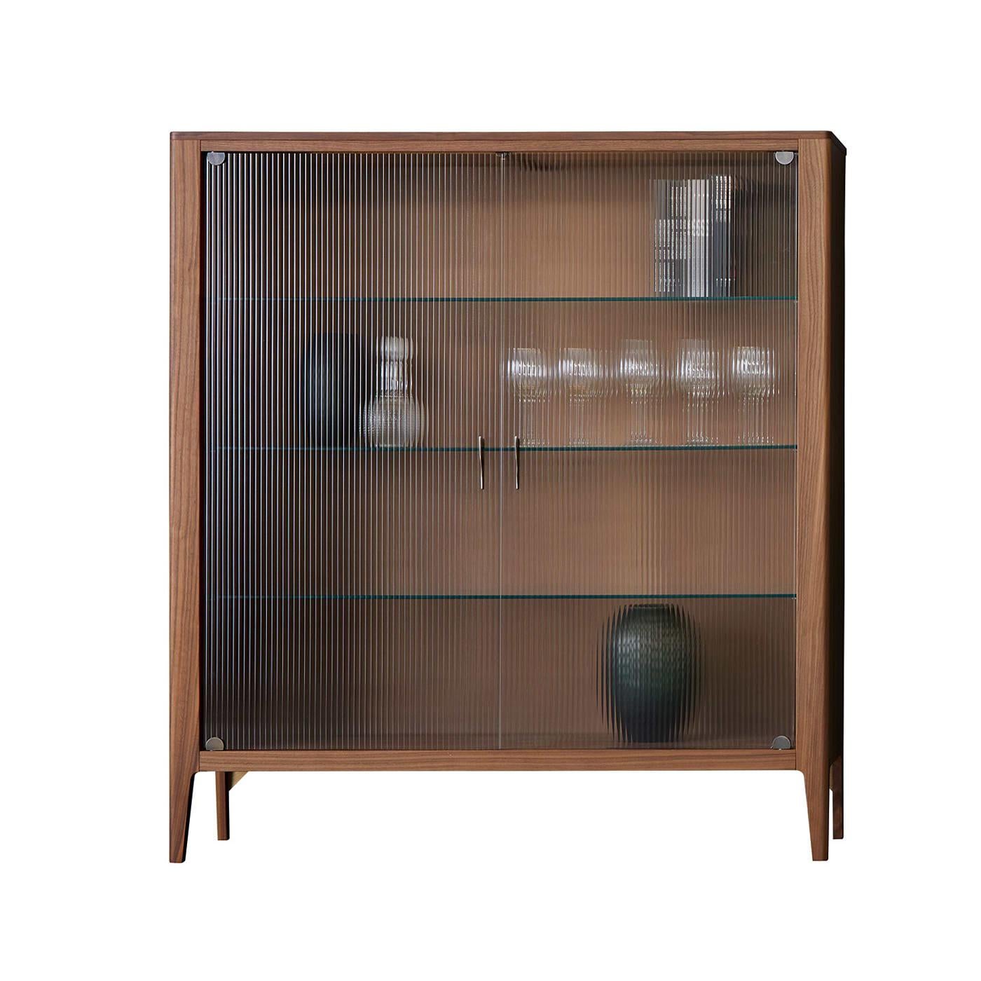 https://a.1stdibscdn.com/shanghai-display-unit-for-sale-picture-3/f_17062/f_274283521645119981076/0vevva4sis9tde2x6ma33w99a58p_master.jpeg