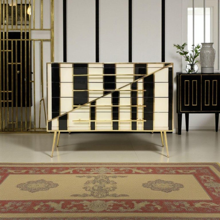https://a.1stdibscdn.com/luxury-black-and-white-chest-of-drawers-handmade-in-italy-by-justfurnituress-for-sale-picture-7/f_96292/f_463503221755728796105/1000082473_master.jpg?width=768