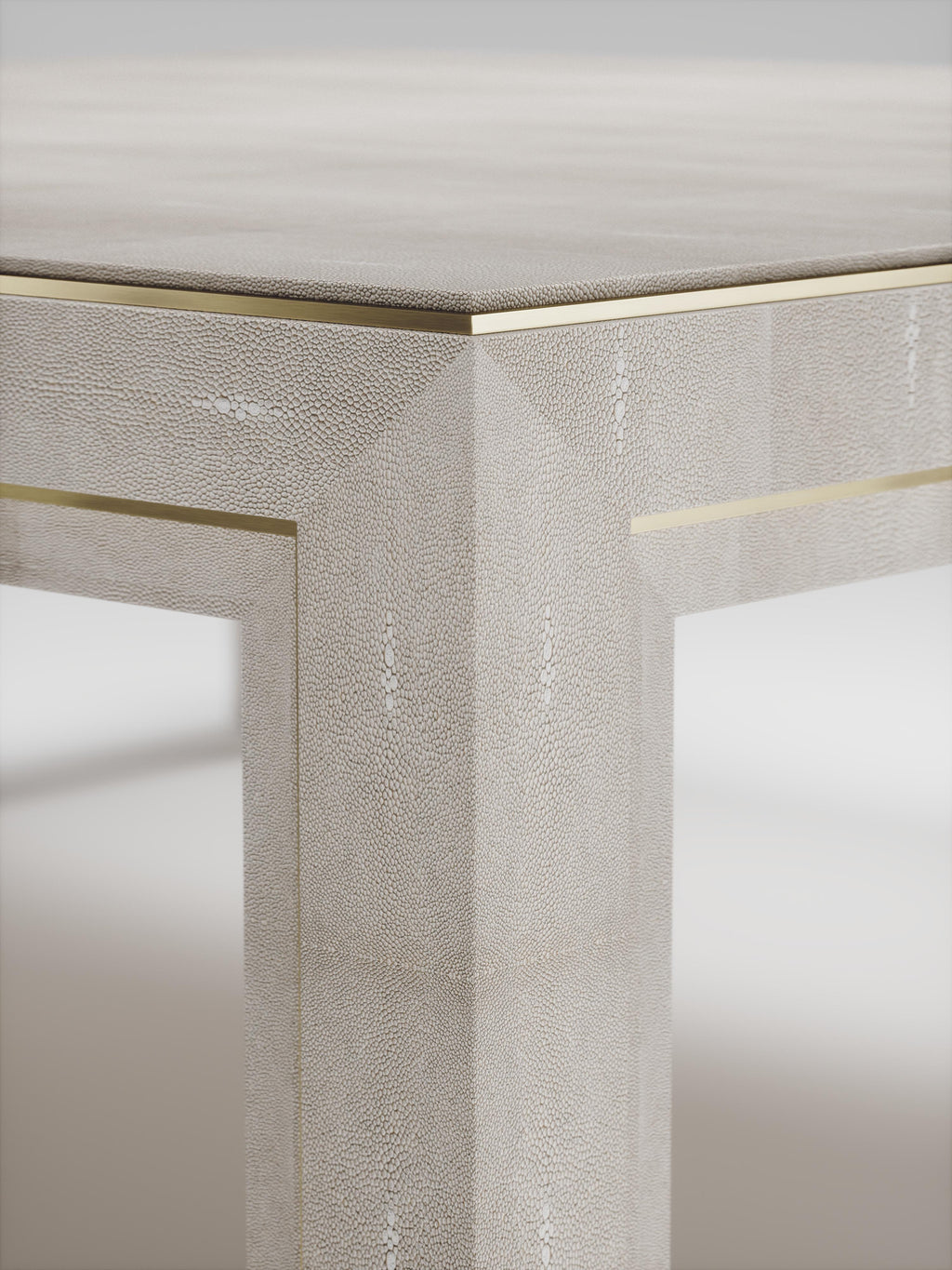 https://a.1stdibscdn.com/shagreen-coffee-table-with-bronze-patina-brass-accents-by-r-y-augousti-for-sale-picture-3/f_45491/f_247691121628064406580/10002_master.jpg