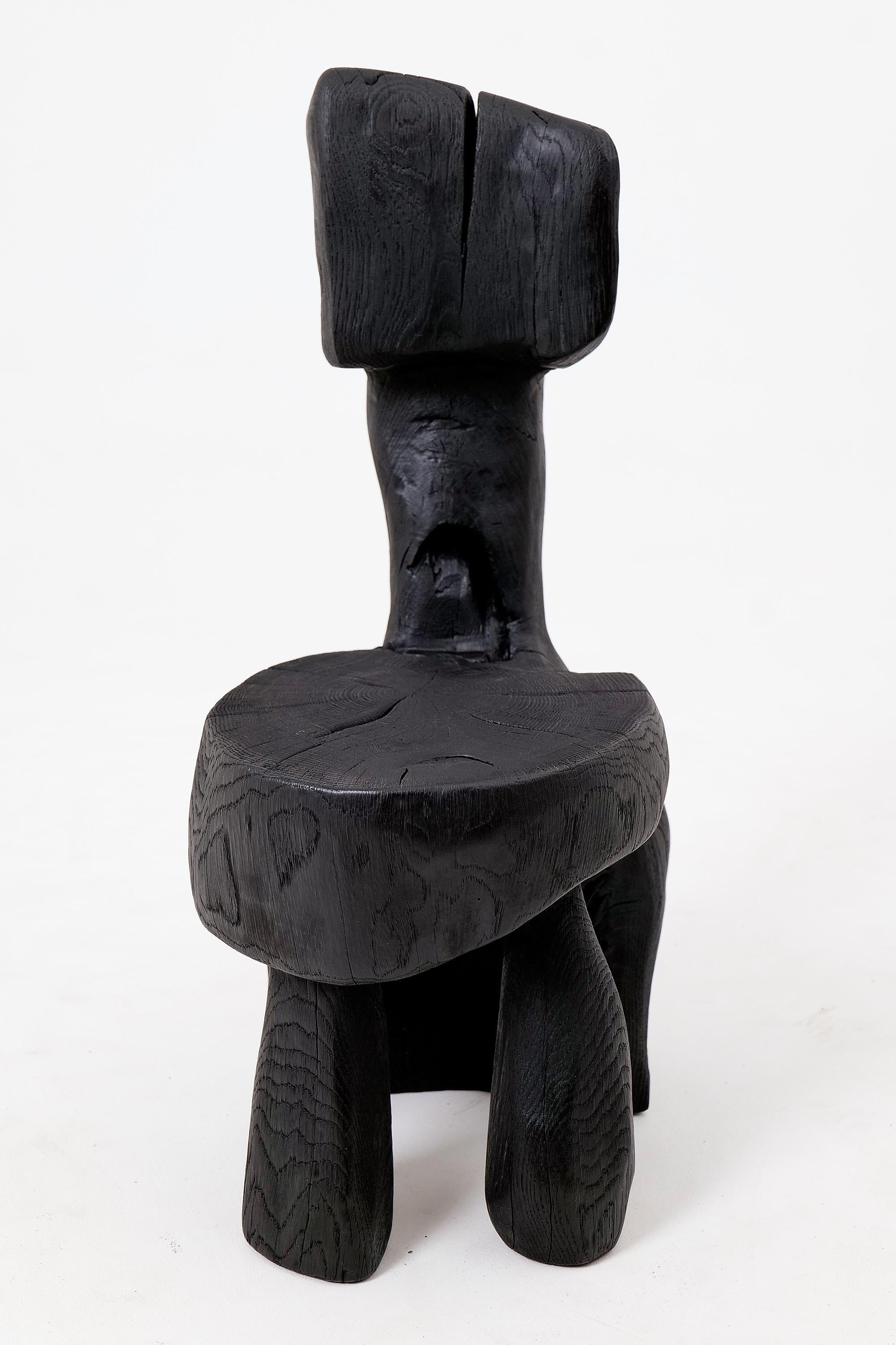 https://a.1stdibscdn.com/brutalist-sculptural-chair-carved-solid-wood-oak-black-rustic-logniture-for-sale-picture-2/f_80402/f_487645921770827782671/_1005014_master.jpg