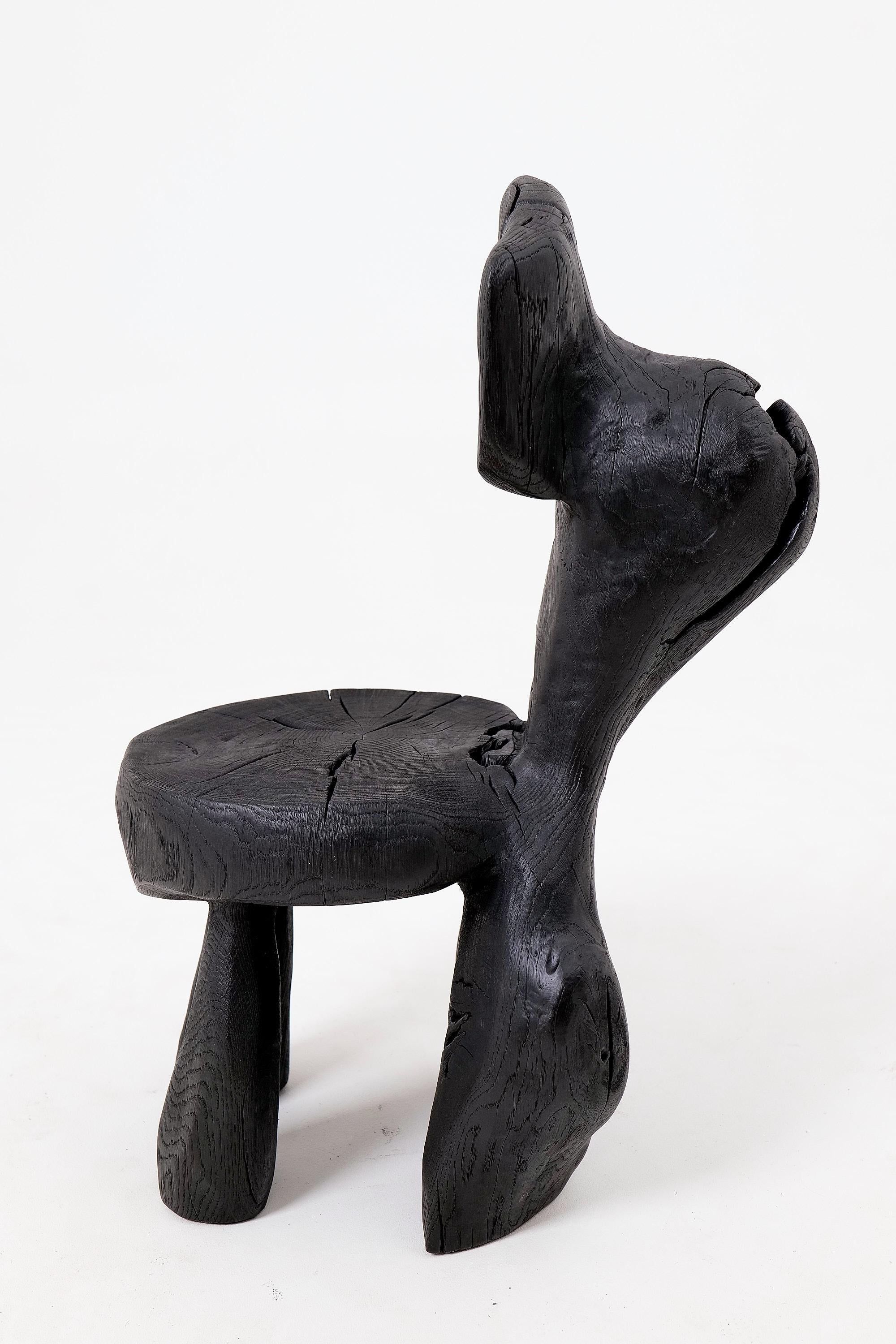 https://a.1stdibscdn.com/brutalist-sculptural-chair-carved-solid-wood-oak-black-rustic-logniture-for-sale-picture-4/f_80402/f_487645921770827782756/_1005017_master.jpg