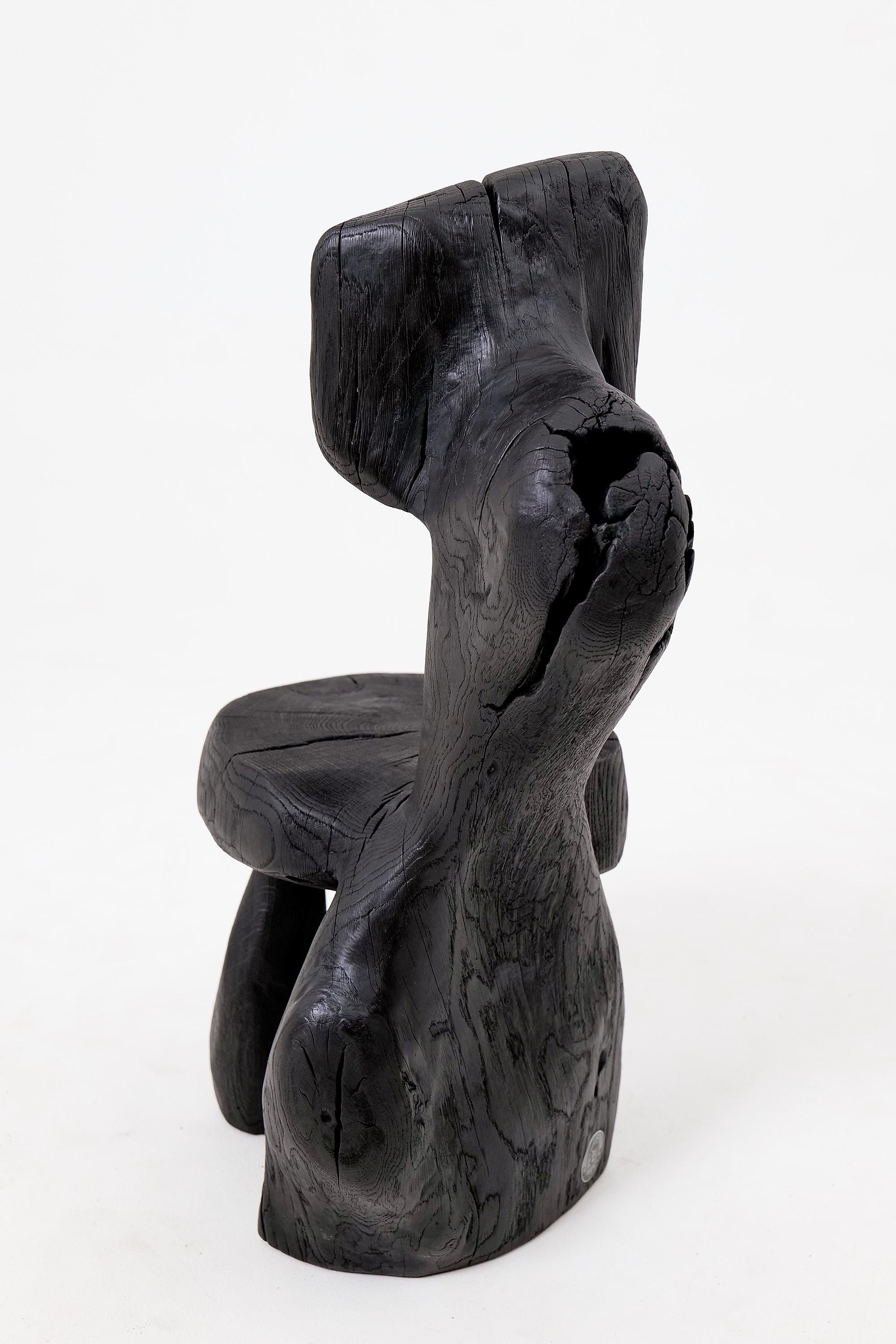 https://a.1stdibscdn.com/brutalist-sculptural-chair-carved-solid-wood-oak-black-rustic-logniture-for-sale-picture-6/f_80402/f_487645921770827782771/_1005019_master.jpg