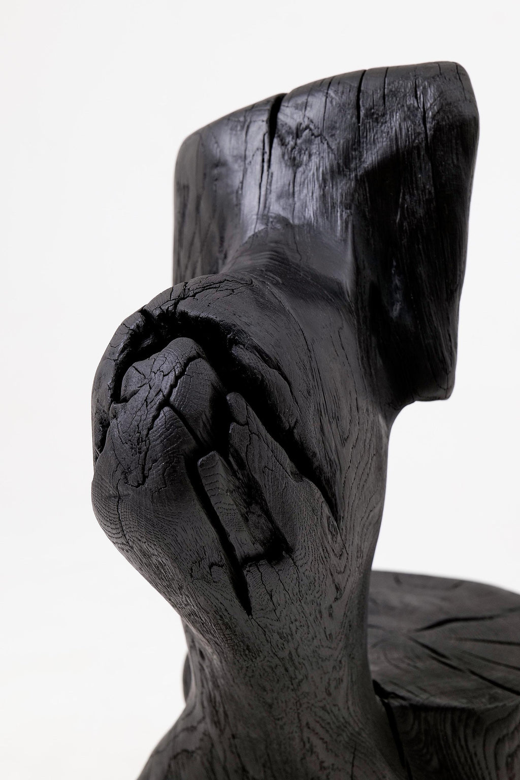 https://a.1stdibscdn.com/brutalist-sculptural-chair-carved-solid-wood-oak-black-rustic-logniture-for-sale-picture-14/f_80402/f_487645921770827784072/_1005029_master.jpg