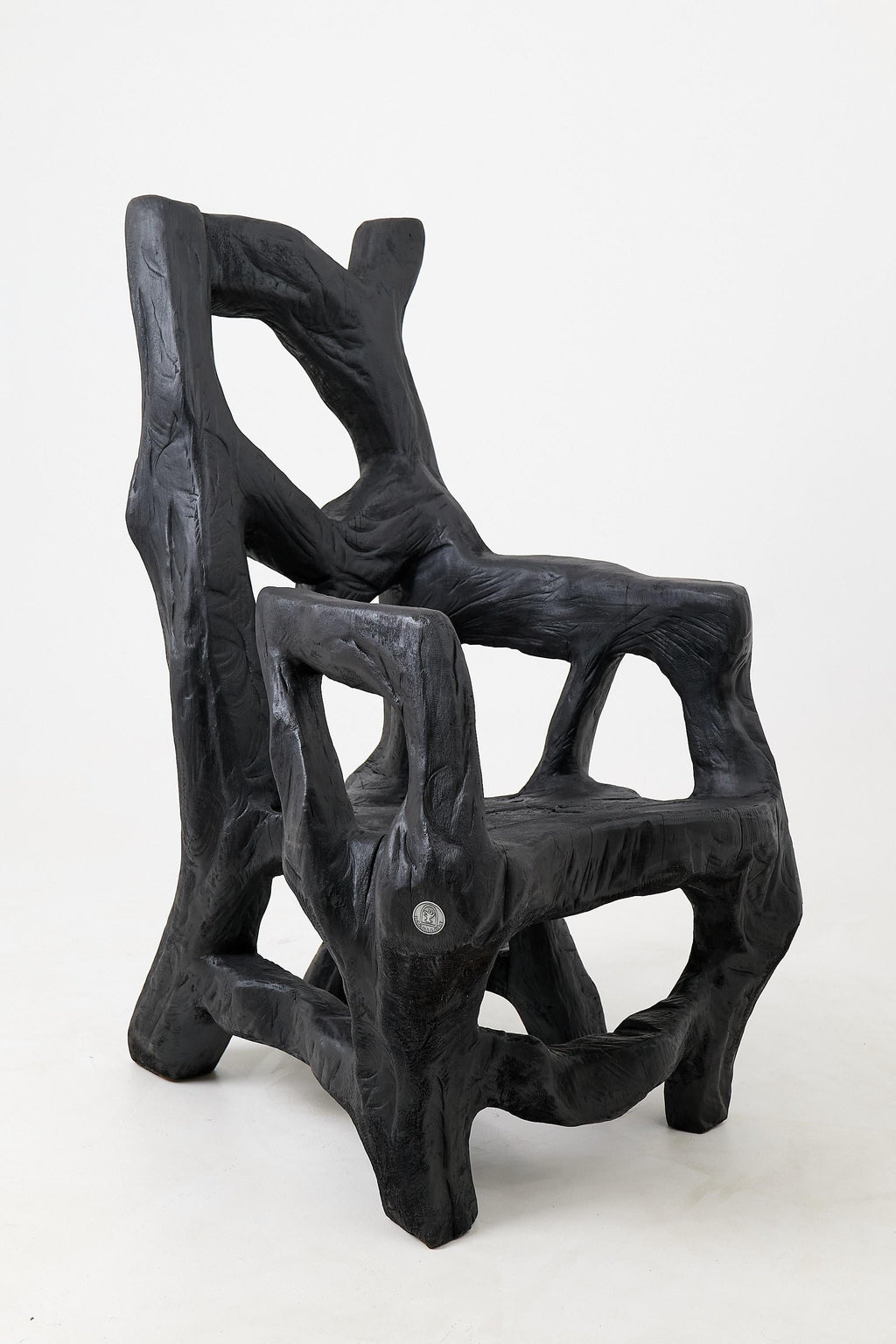 https://a.1stdibscdn.com/brutalist-sculptural-armchair-solid-burnt-oak-wood-organic-logniture-for-sale-picture-11/f_80402/f_494165521774704846376/_1005292_master.jpg