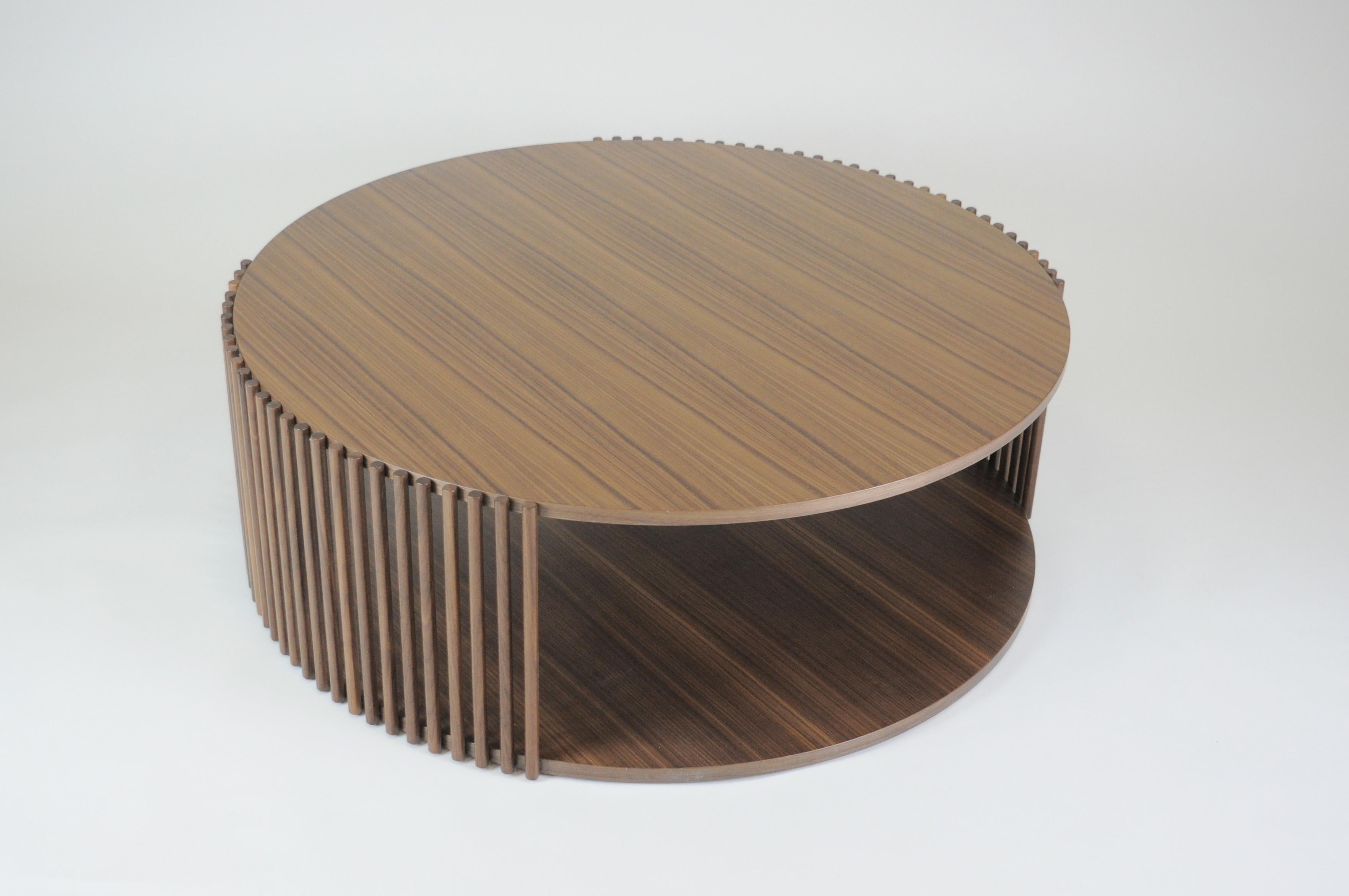 https://a.1stdibscdn.com/contemporary-table-coffe-table-central-table-and-cocktail-table-walnut-100-cm-for-sale-picture-3/f_43791/f_219300521609085472218/100_4_master.jpg