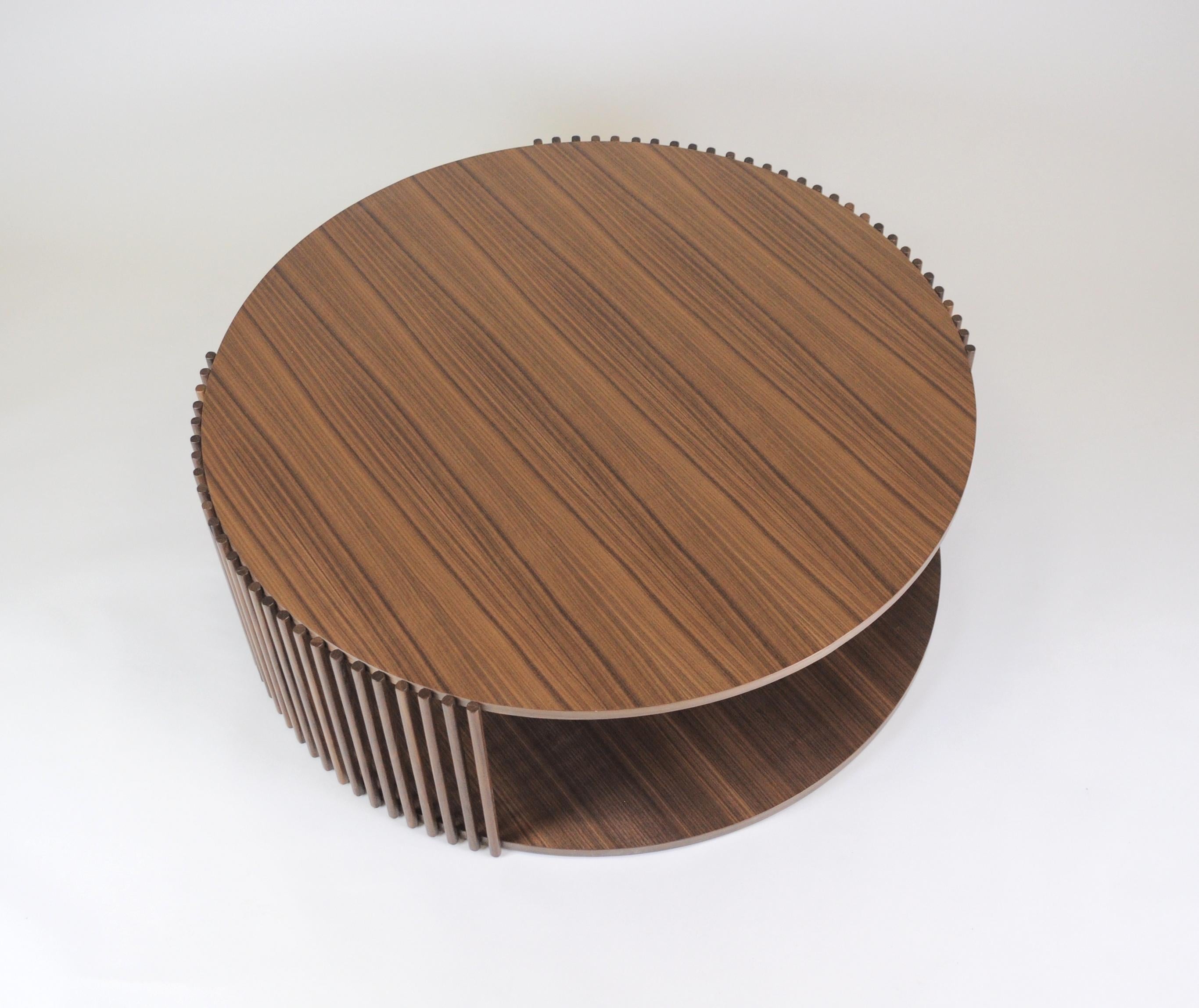 https://a.1stdibscdn.com/contemporary-table-coffe-table-central-table-and-cocktail-table-walnut-100-cm-for-sale-picture-4/f_43791/f_219300521609085505056/100_5_master.jpg
