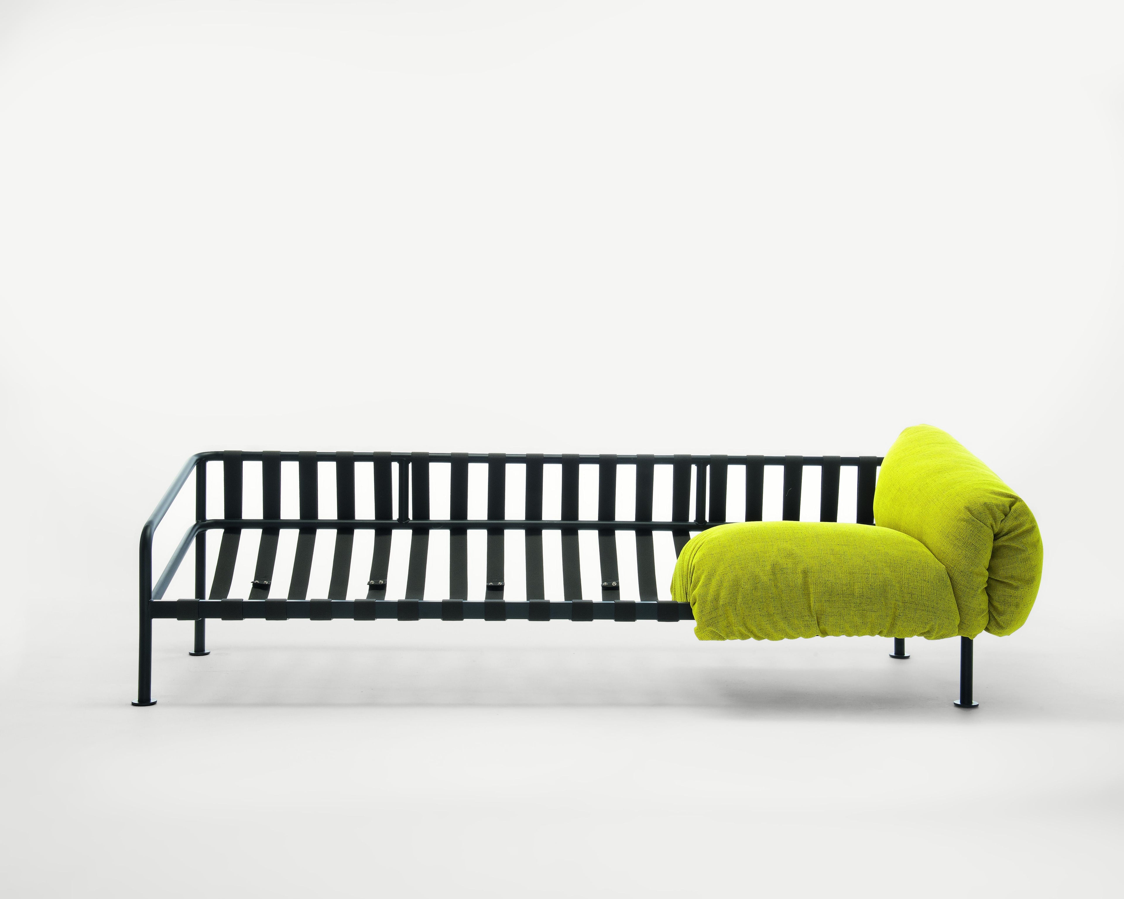 https://a.1stdibscdn.com/customizable-zanotta-zaza-sofa-by-studio-zaven-for-sale-picture-11/f_44652/f_363390821695755600141/1045_IP19_Testura32615_master.jpg