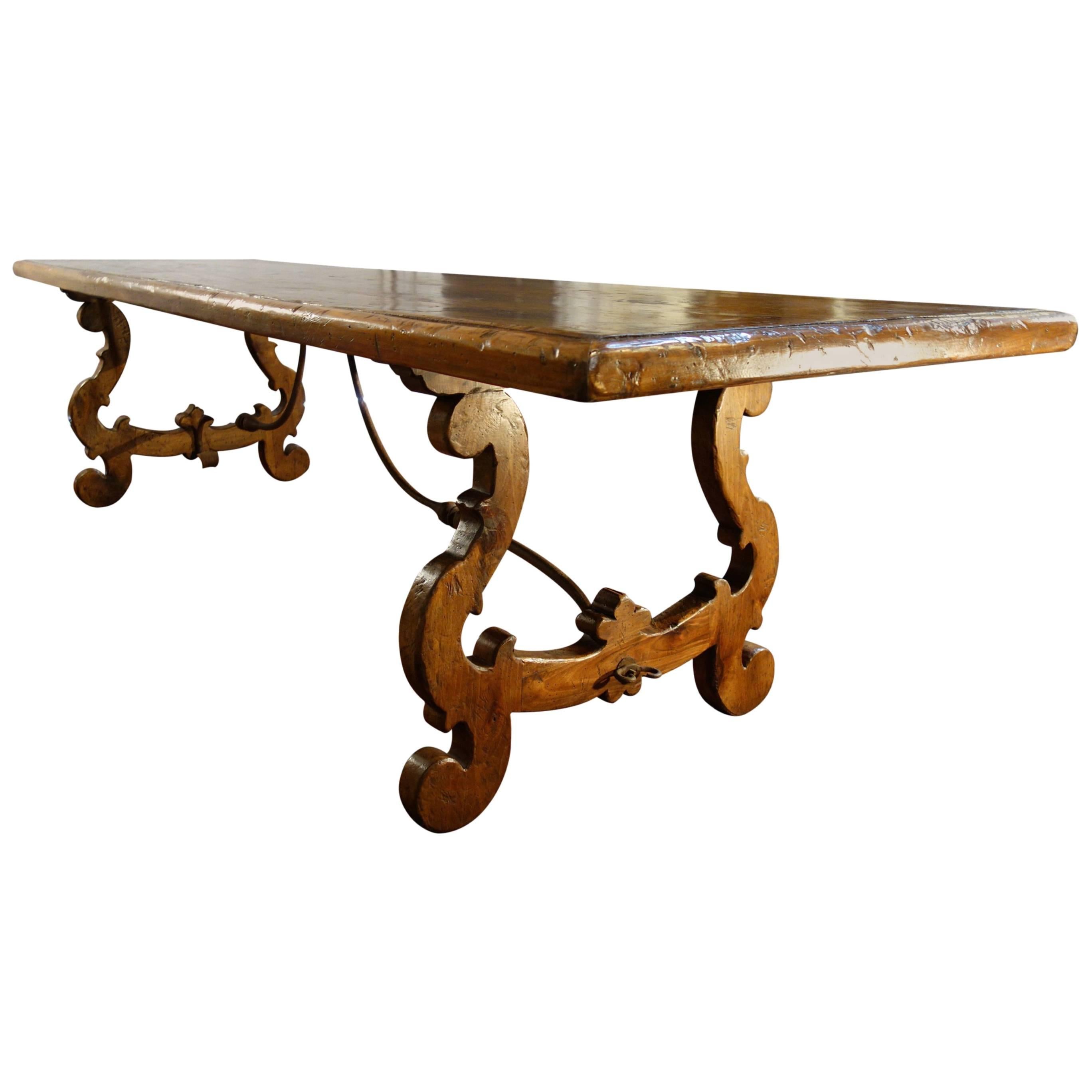 https://a.1stdibscdn.com/17th-century-style-italian-refectory-old-walnut-table-forged-iron-custom-size-for-sale-picture-2/f_12292/f_297623821658957566454/10623071_master.jpg