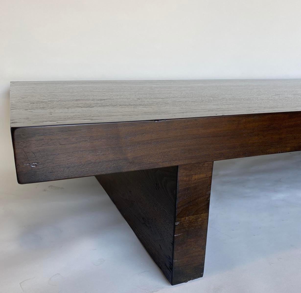 https://a.1stdibscdn.com/custom-walnut-coffee-table-for-sale-picture-8/f_7978/f_242385721624219791717/10_112mod6det6_master.jpg