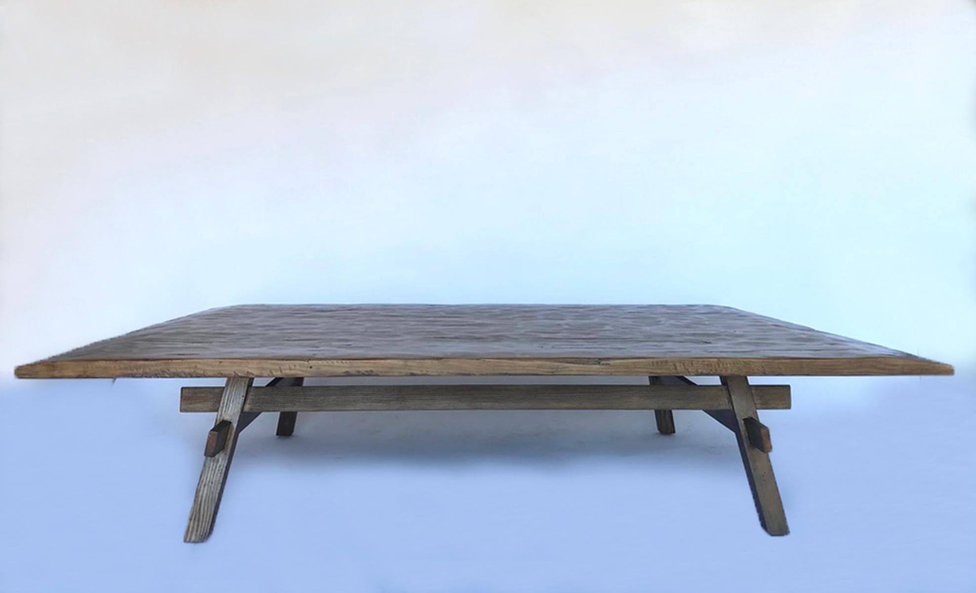 https://a.1stdibscdn.com/custom-rustic-coffee-table-with-hand-hewn-top-for-sale-picture-6/f_7978/f_195109921592335629067/10_123det6_master.jpg