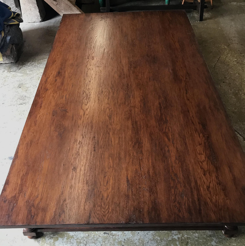 https://a.1stdibscdn.com/dos-gallos-custom-turned-leg-coffee-table-for-sale-picture-6/f_7978/f_333973121679349316639/10_126det6_master.jpg