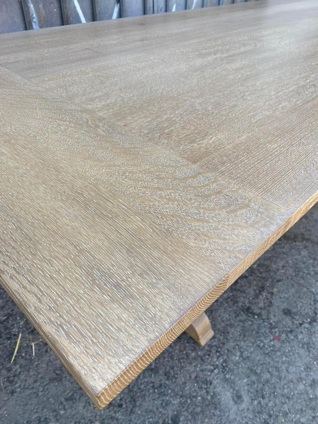 https://a.1stdibscdn.com/dos-gallos-studio-custom-wine-tasting-table-in-rift-oak-for-sale-picture-12/f_7978/f_405348621720489376079/10_13mod9det11_master.jpg