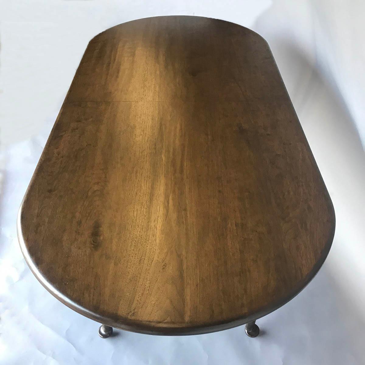 https://a.1stdibscdn.com/custom-walnut-wood-queen-anne-table-with-extension-leaves-for-sale-picture-11/f_7978/f_177470621580253870429/10_27mod1det11_master.jpg