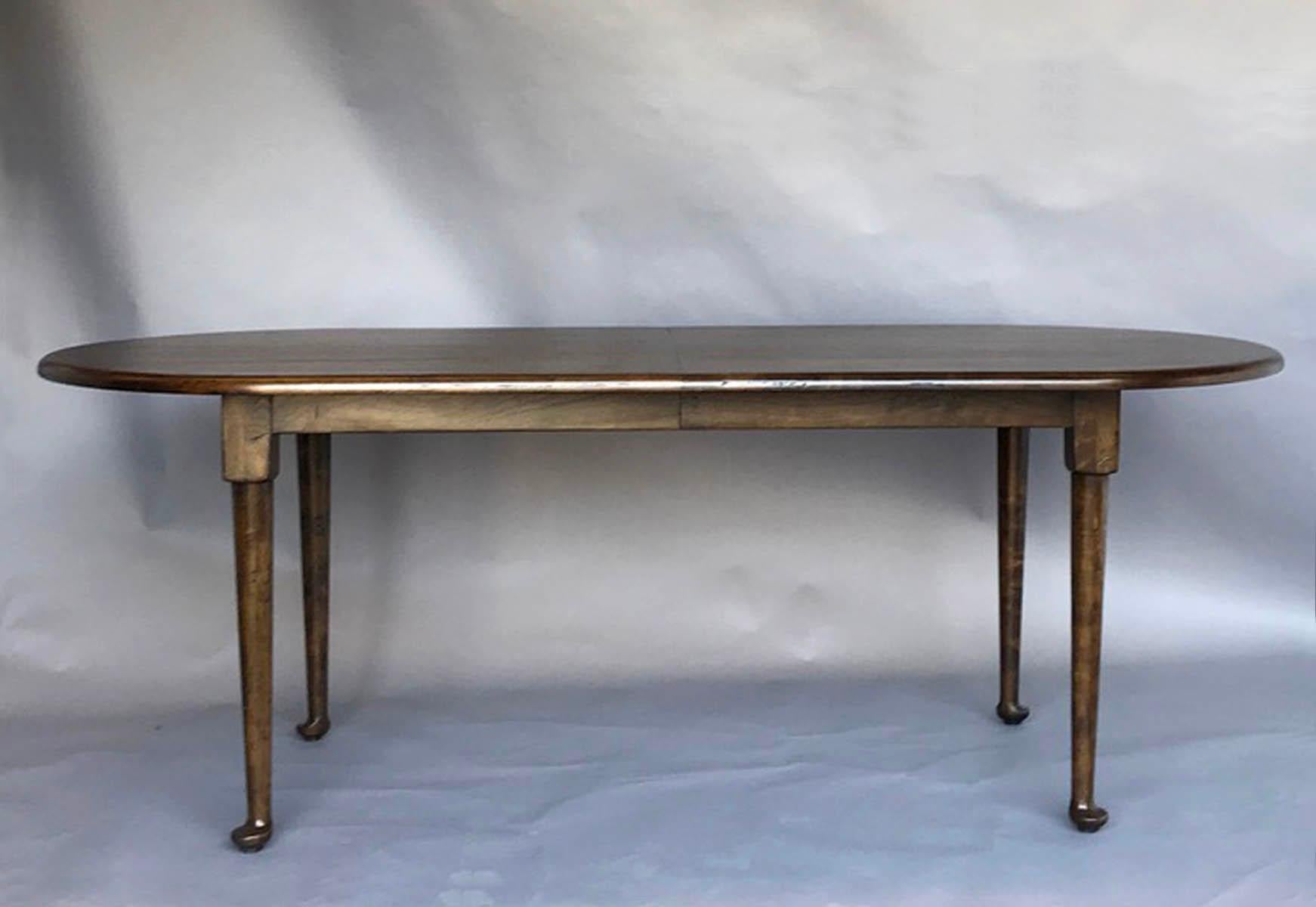https://a.1stdibscdn.com/custom-walnut-wood-queen-anne-table-with-extension-leaves-for-sale-picture-6/f_7978/f_177470621580253866457/10_27mod1det6_master.jpg