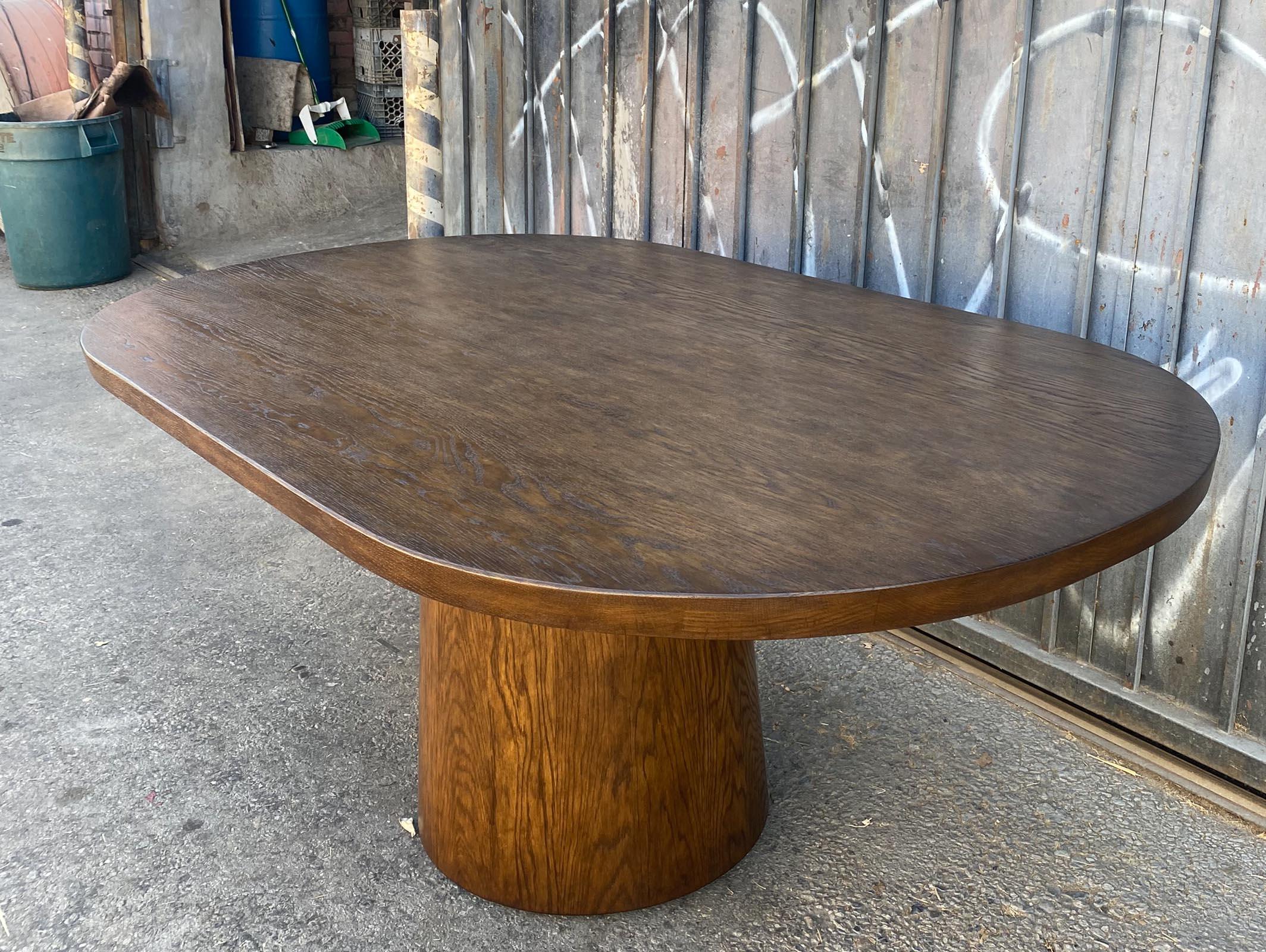 https://a.1stdibscdn.com/dos-gallos-custom-oak-oval-top-table-with-tapered-base-for-sale-picture-6/f_7978/f_404113621719781171231/10_32det4_master.jpg