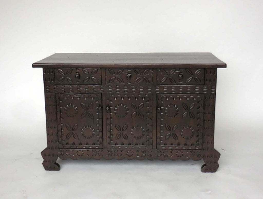 https://a.1stdibscdn.com/dos-gallos-custom-carved-console-for-sale-picture-3/f_7978/f_41522431538427731771/10_704mod3det1_master.jpg