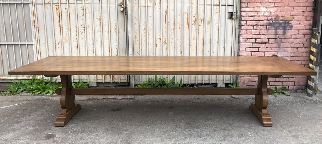 https://a.1stdibscdn.com/dos-gallos-custom-walnut-trestle-table-for-sale-picture-3/f_7978/f_447567821745598408712/10_7mod4det2_master.jpg