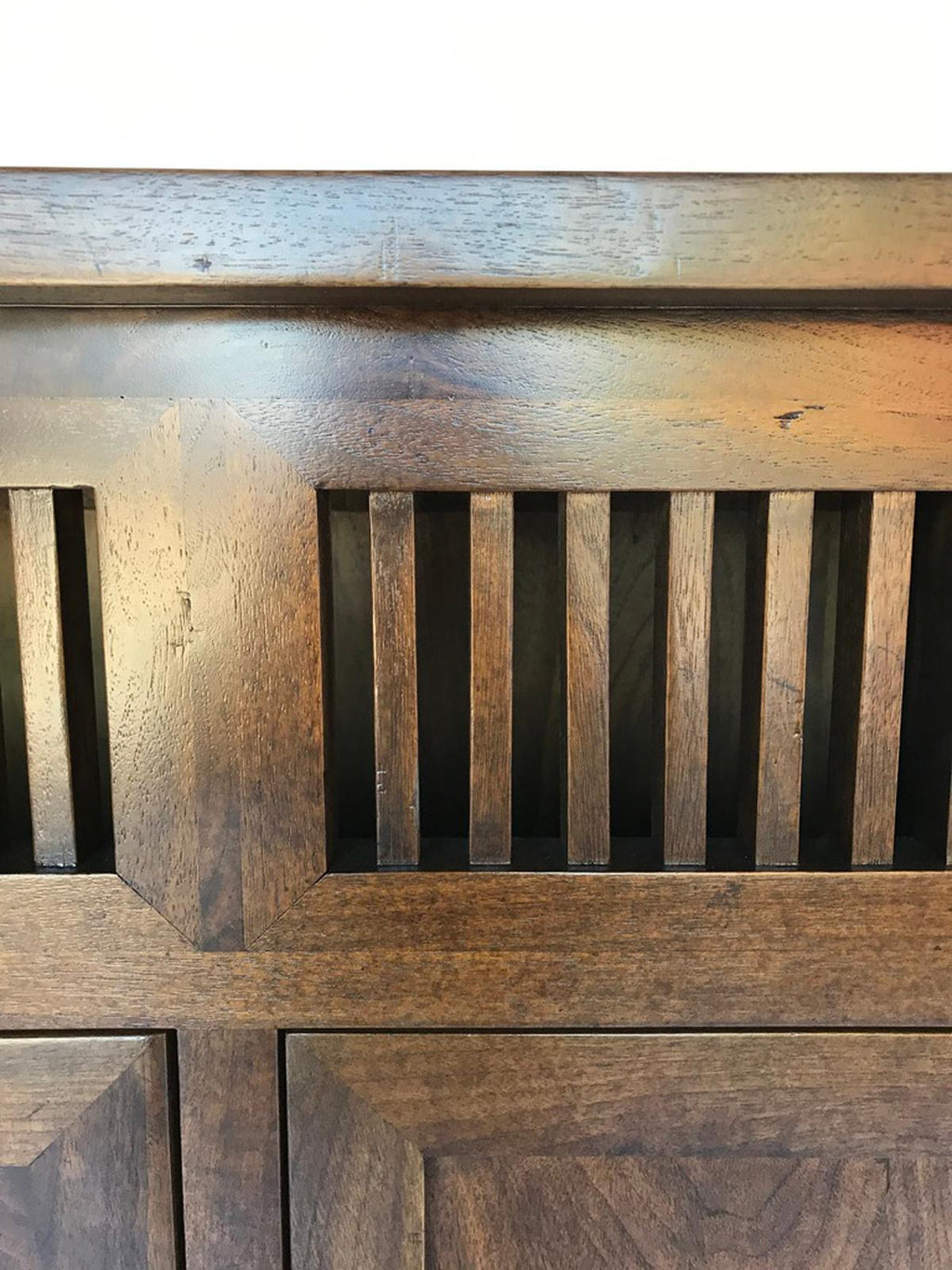 https://a.1stdibscdn.com/custom-japanese-style-cabinet-for-sale-picture-8/f_7978/f_195115121592337229460/10_803mod2det8_master.jpg