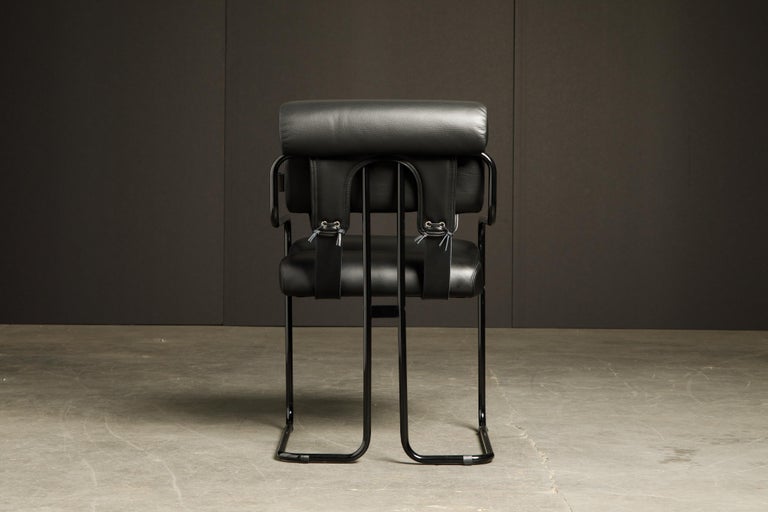 https://a.1stdibscdn.com/six-black-leather-tucroma-chairs-by-guido-faleschini-for-mariani-brand-new-for-sale-picture-8/f_13302/f_394523121714156457128/10_master.jpg?width=768