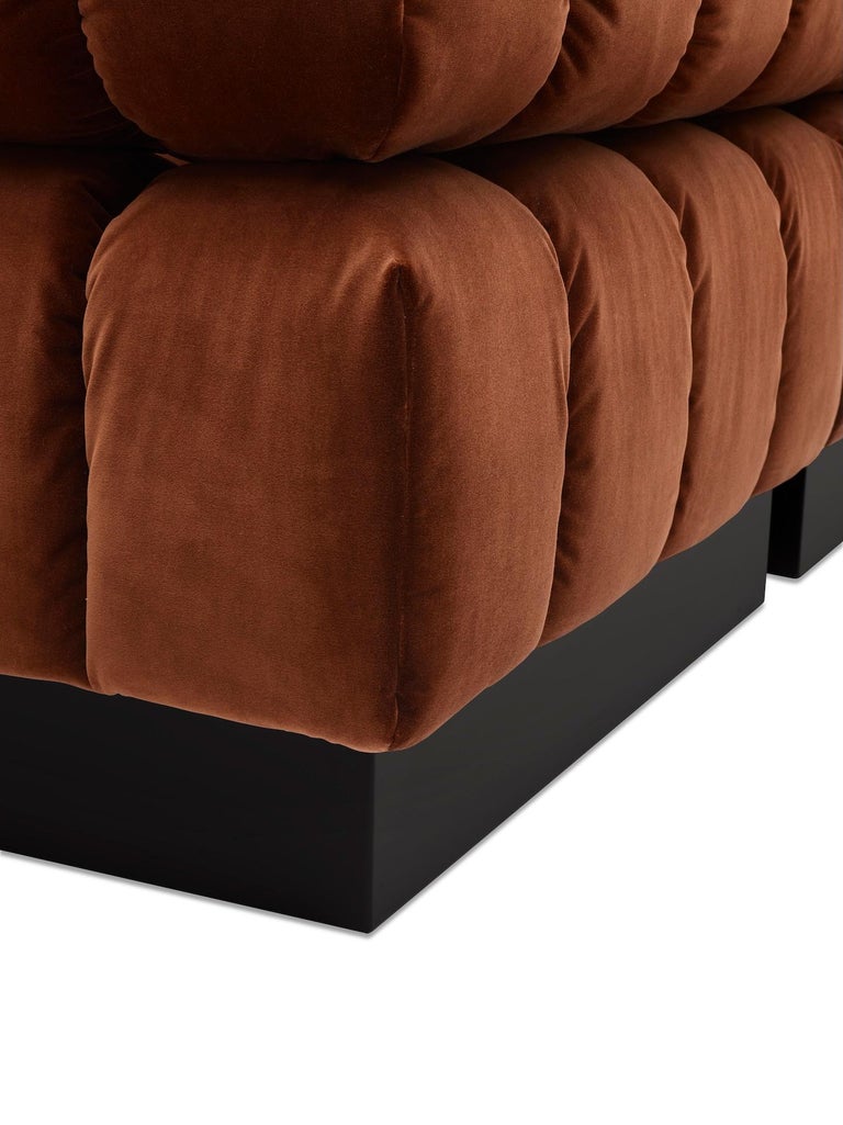 https://a.1stdibscdn.com/customizable-new-and-made-to-order-harvey-probber-deep-tuft-modular-sofa-for-sale-picture-19/f_44652/f_486651421775075511588/10_master.jpeg?width=768