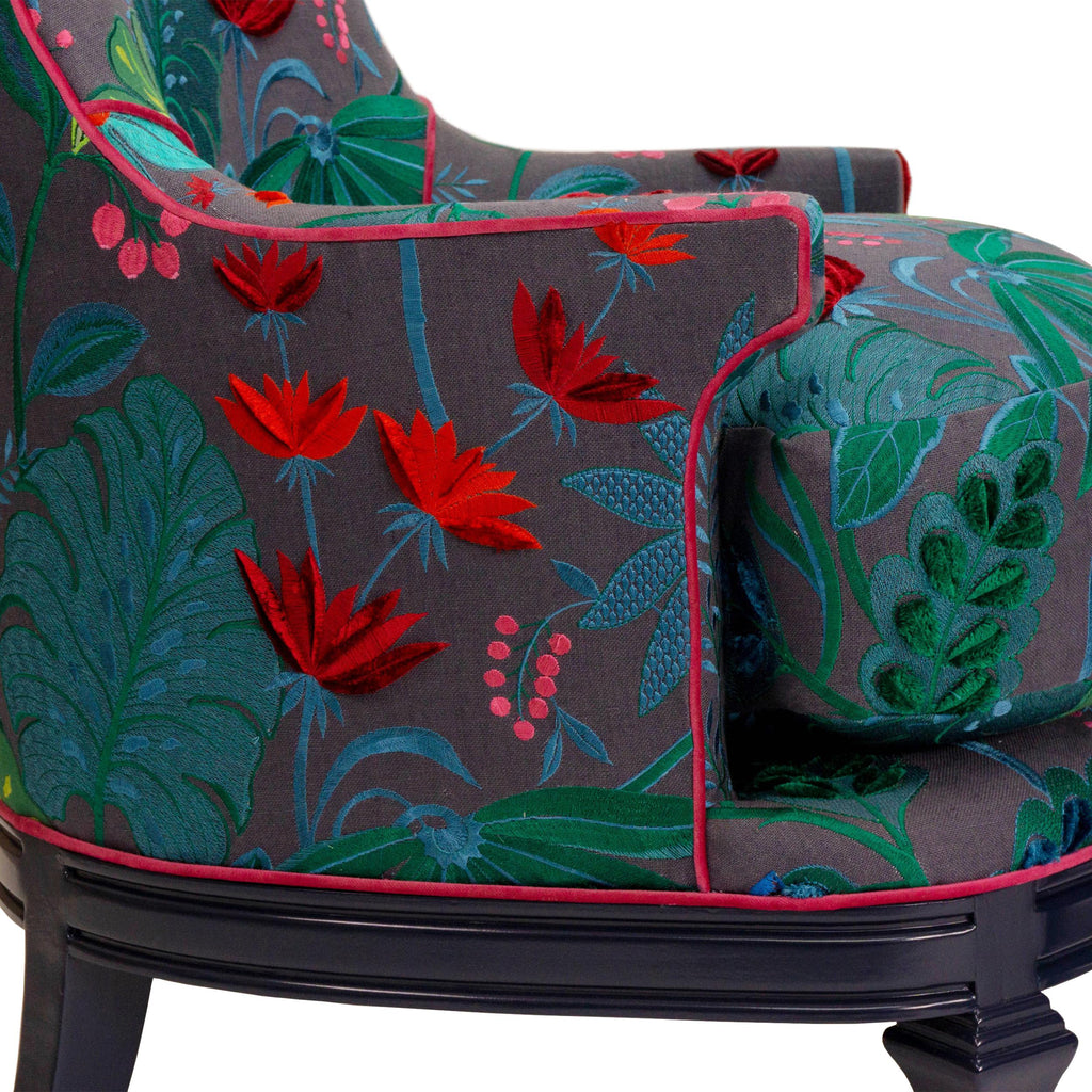 https://a.1stdibscdn.com/high-back-barrel-chair-in-colorful-floral-embroidered-linen-for-sale-picture-10/f_21233/f_224745221612901076624/10_master.jpg