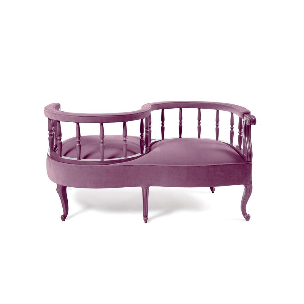 https://a.1stdibscdn.com/conversation-sofa-offered-in-velvet-lacquer-for-sale-picture-4/f_27693/f_329271621677145364492/110412_Yes_No_Maybe_So_Conversation_Sofa_cotton_velvet_lilac_low_1_master.jpg