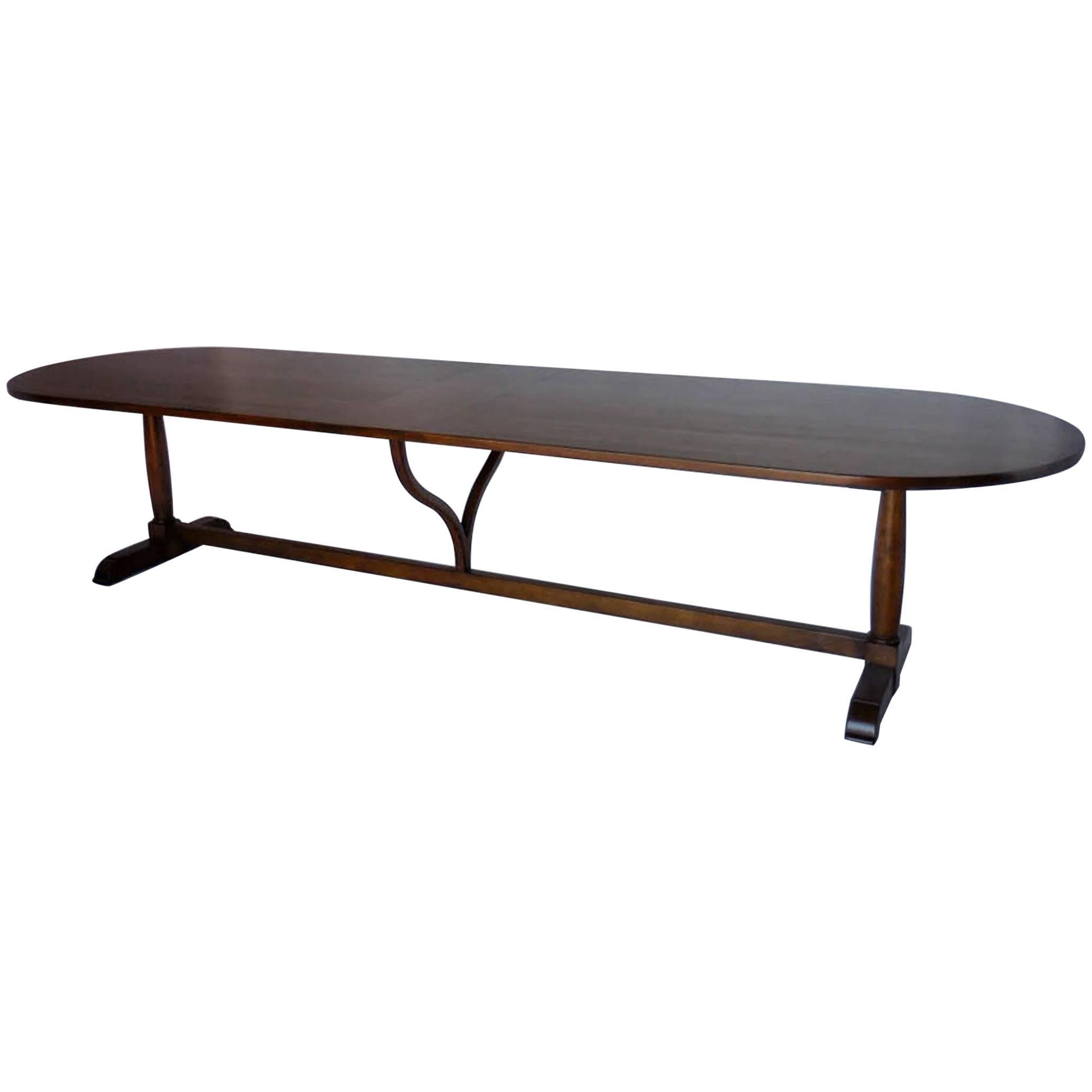 https://a.1stdibscdn.com/dos-gallos-custom-oval-wine-tasting-table-in-walnut-for-sale/1121189/f_112061431530182845939/11206143_master.jpg