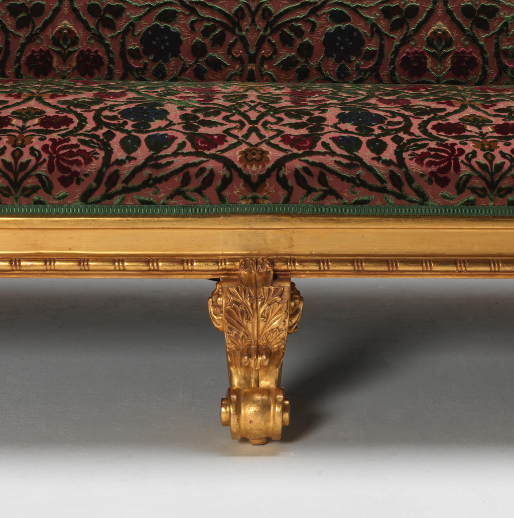 https://a.1stdibscdn.com/the-buckingham-palace-sofa-for-sale-picture-4/f_17242/f_480280821765967784710/11_01_2024_ELG195_0005_master.jpg