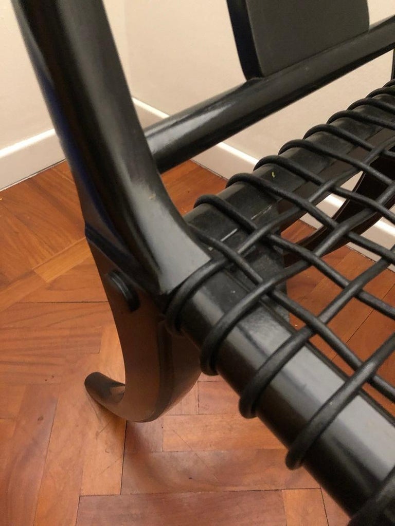 https://a.1stdibscdn.com/black-woven-leather-seat-walnut-saber-legs-klismos-chairs-customizable-set-of-8-for-sale-picture-11/22569652/f_262554121637740663981/11_master.JPG?width=768