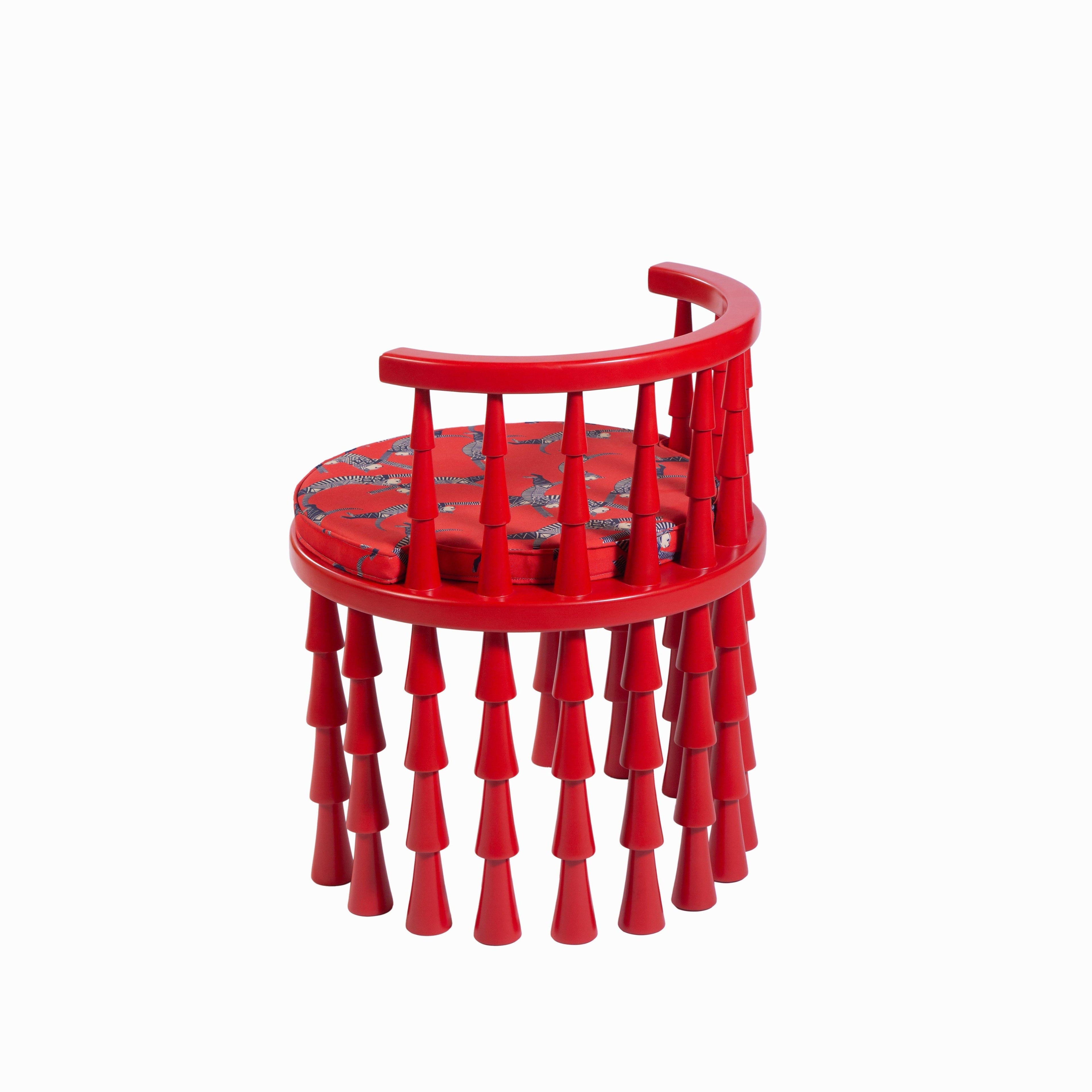 https://a.1stdibscdn.com/sculptural-elegance-inspired-by-the-egyptian-sun-god-aten-beech-armchair-for-sale-picture-10/f_58022/f_474031321762430521650/11_master.jpg