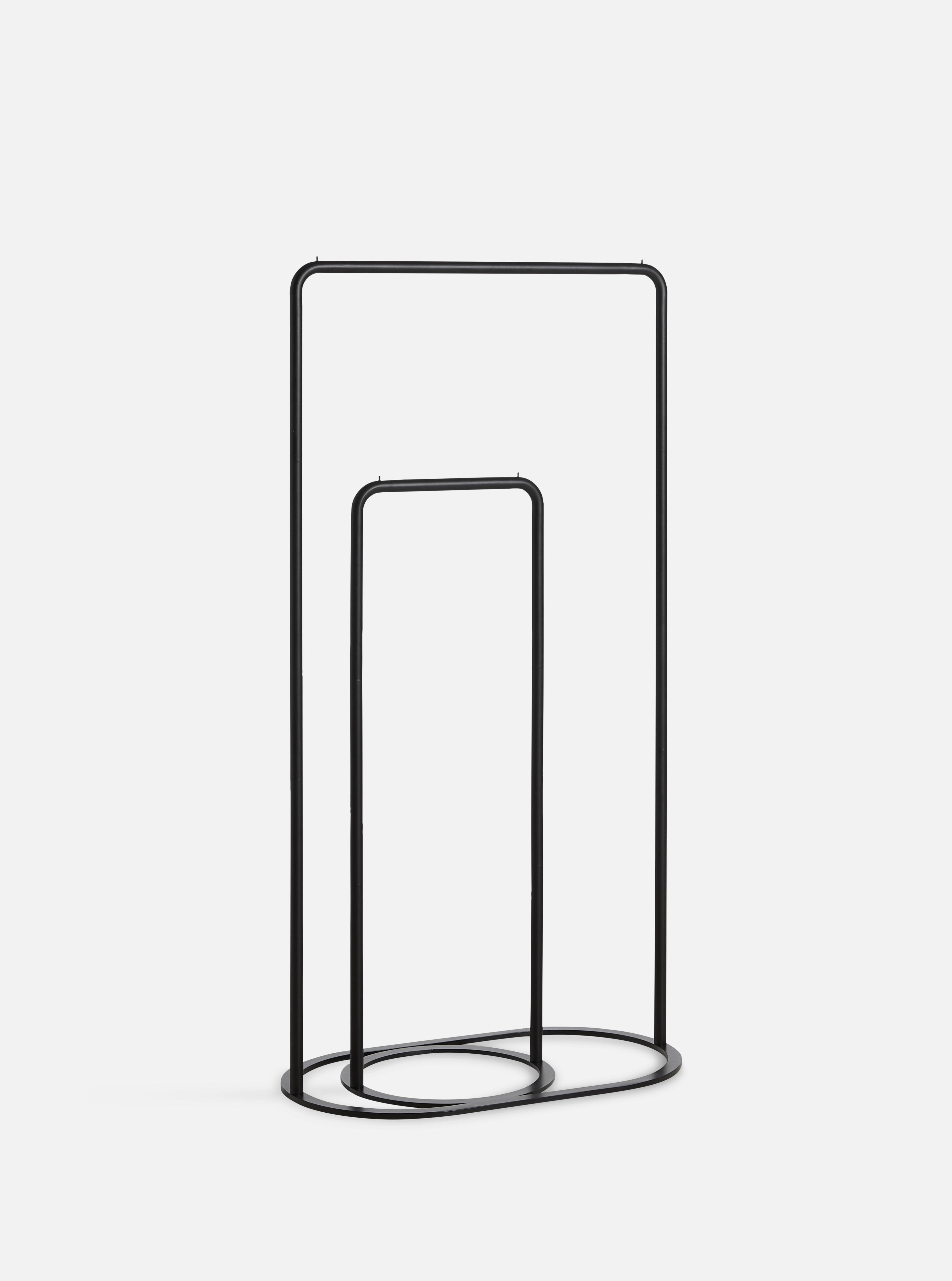 https://a.1stdibscdn.com/o-o-clothes-rack-small-by-christine-rathmann-for-sale-picture-5/f_12192/f_327639821676382023999/120240_WOUD_O_O_racks_1_master.jpg