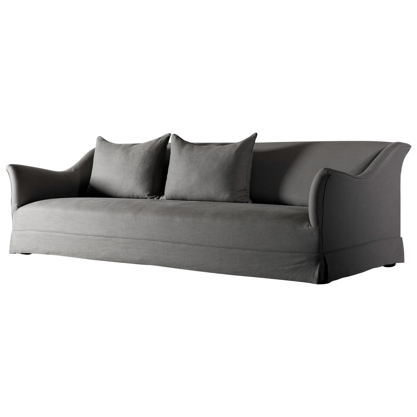 https://a.1stdibscdn.com/bespoke-handmade-belgian-linen-sofa-for-sale/1121189/f_124001811540022386524/12400181_master.jpg