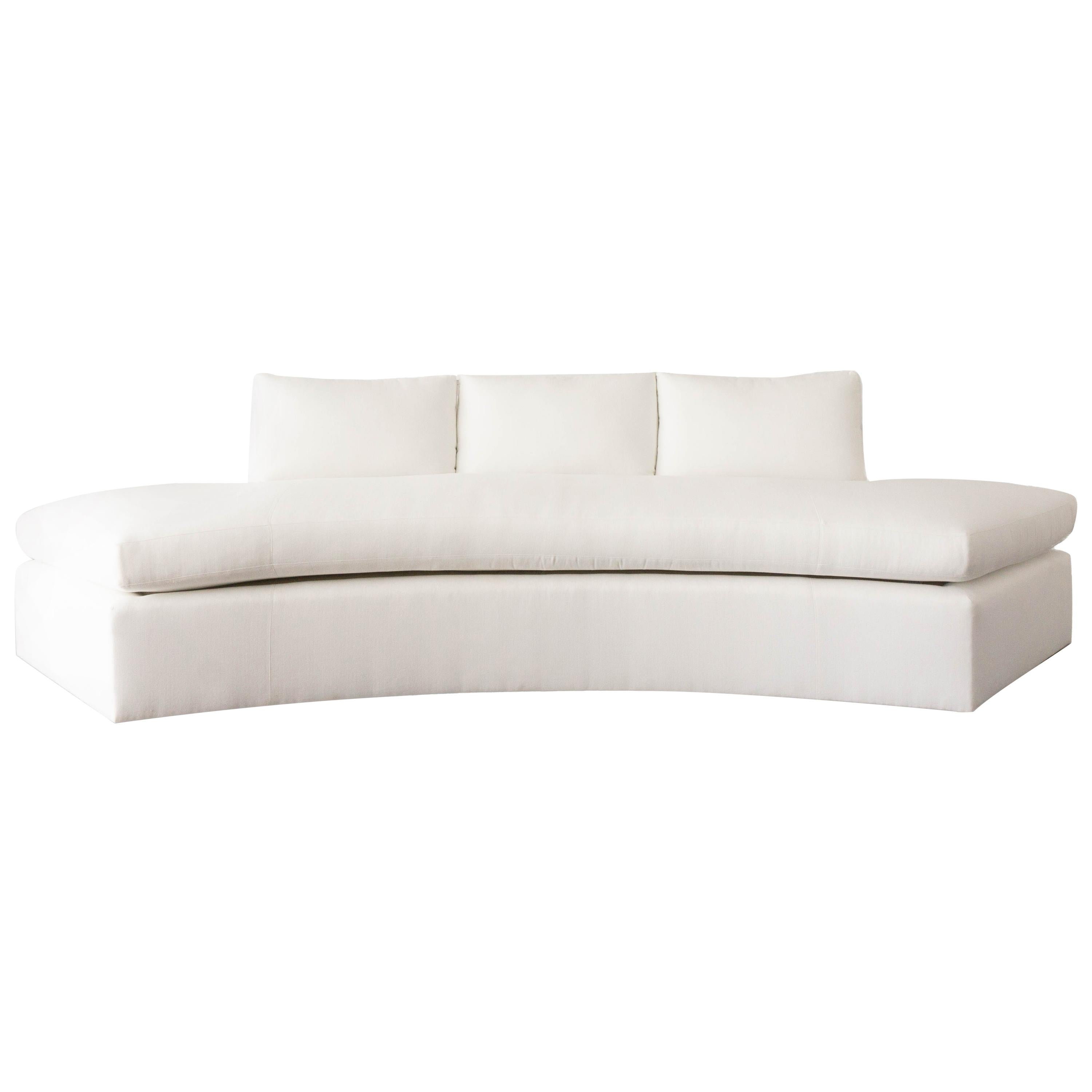 https://a.1stdibscdn.com/modern-curved-loose-cushion-sofa-for-sale/1121189/f_126068221544250778103/12606822_master.jpg