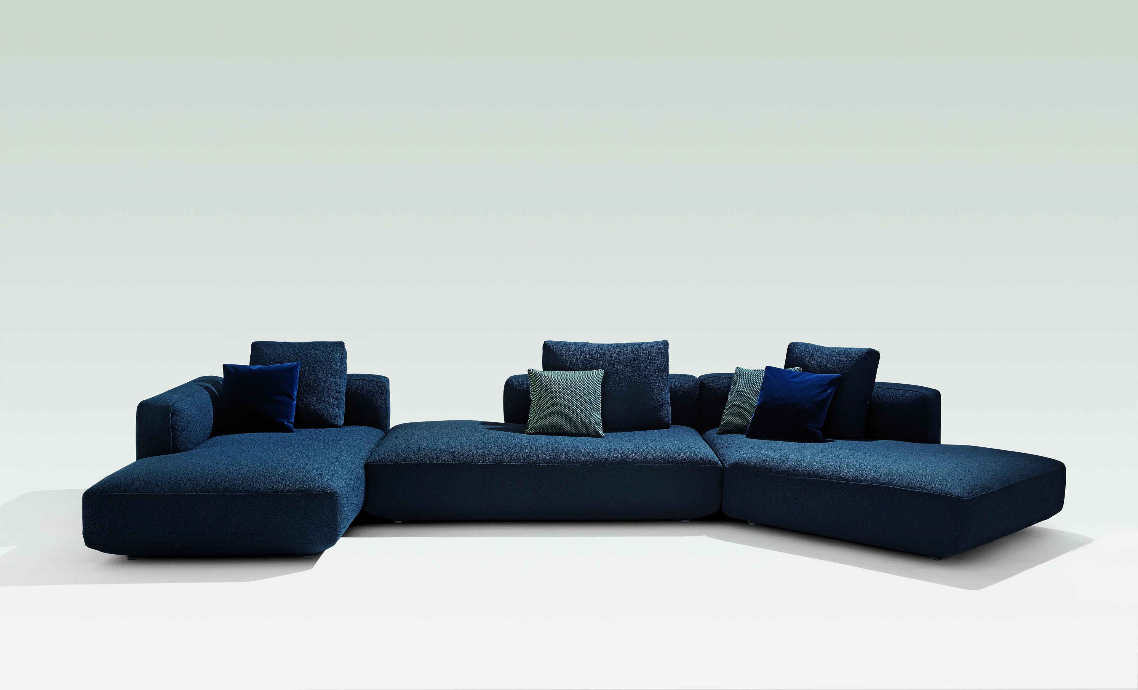 https://a.1stdibscdn.com/customizable-zanotta-pianoalto-sectional-sofa-by-ludovicaroberto-palomba-for-sale-picture-2/f_44652/f_448911721746476943921/1272_4IP01_Quid40358_master.jpg
