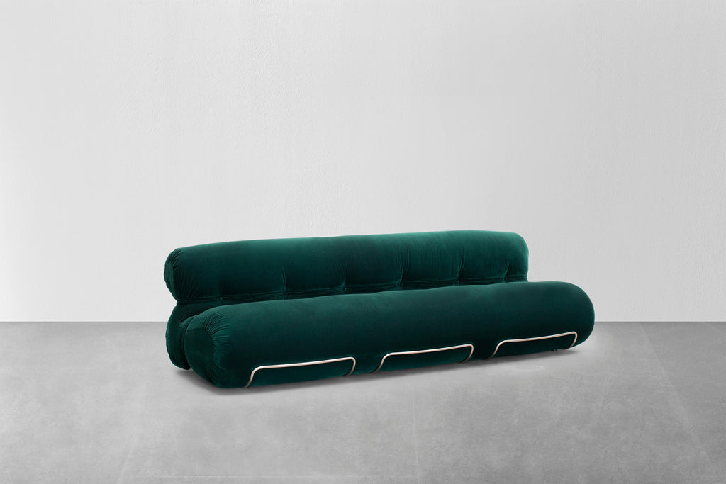 https://a.1stdibscdn.com/tacchini-orsola-sofa-designed-by-gastone-rinaldi-in-com-for-sale-picture-7/f_44652/f_255007021632852966247/12_TACCHINI_GASTONERINALDI_ORSOLA_SilviaRivoltella_master.jpg