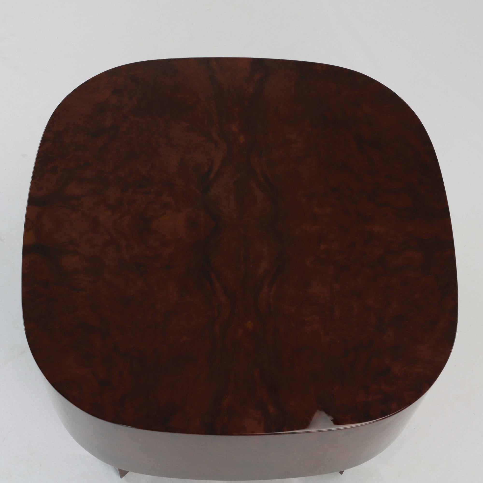 https://a.1stdibscdn.com/brutalist-style-coffee-table-in-luxurious-glossy-walnut-root-for-sale-picture-4/f_27693/f_461441021760770347466/13015639_03_master.JPG