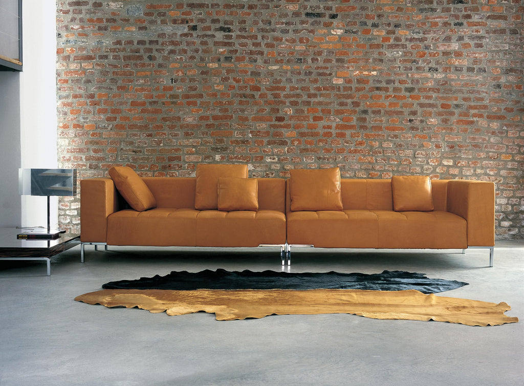 https://a.1stdibscdn.com/zanotta-alfa-modular-sofa-in-teolo-red-fabric-with-steel-frame-by-emaf-progetti-for-sale-picture-2/22569652/f_288799921653913891227/1326_5IG01_1__master.jpg