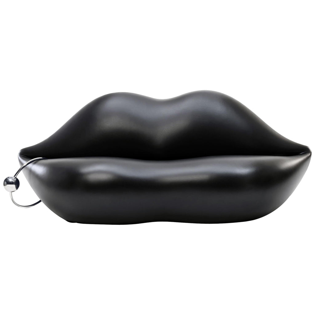 https://a.1stdibscdn.com/gufram-dark-lady-couch-by-studio-65-for-sale/1121189/f_132712821547279019681/13271282_master.jpg