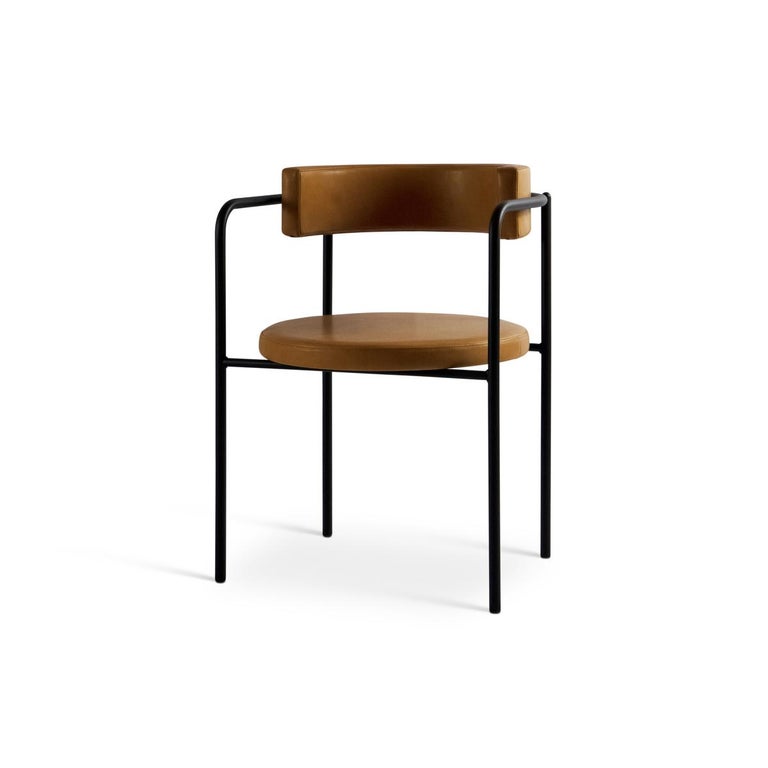 https://a.1stdibscdn.com/contemporary-chair-ff-4-legs-boucle-fabric-black-legs-for-sale-picture-7/f_31233/f_228122021614961540137/1351_01_3_FF_BLACK_COL_FRONT_master.jpg?width=768