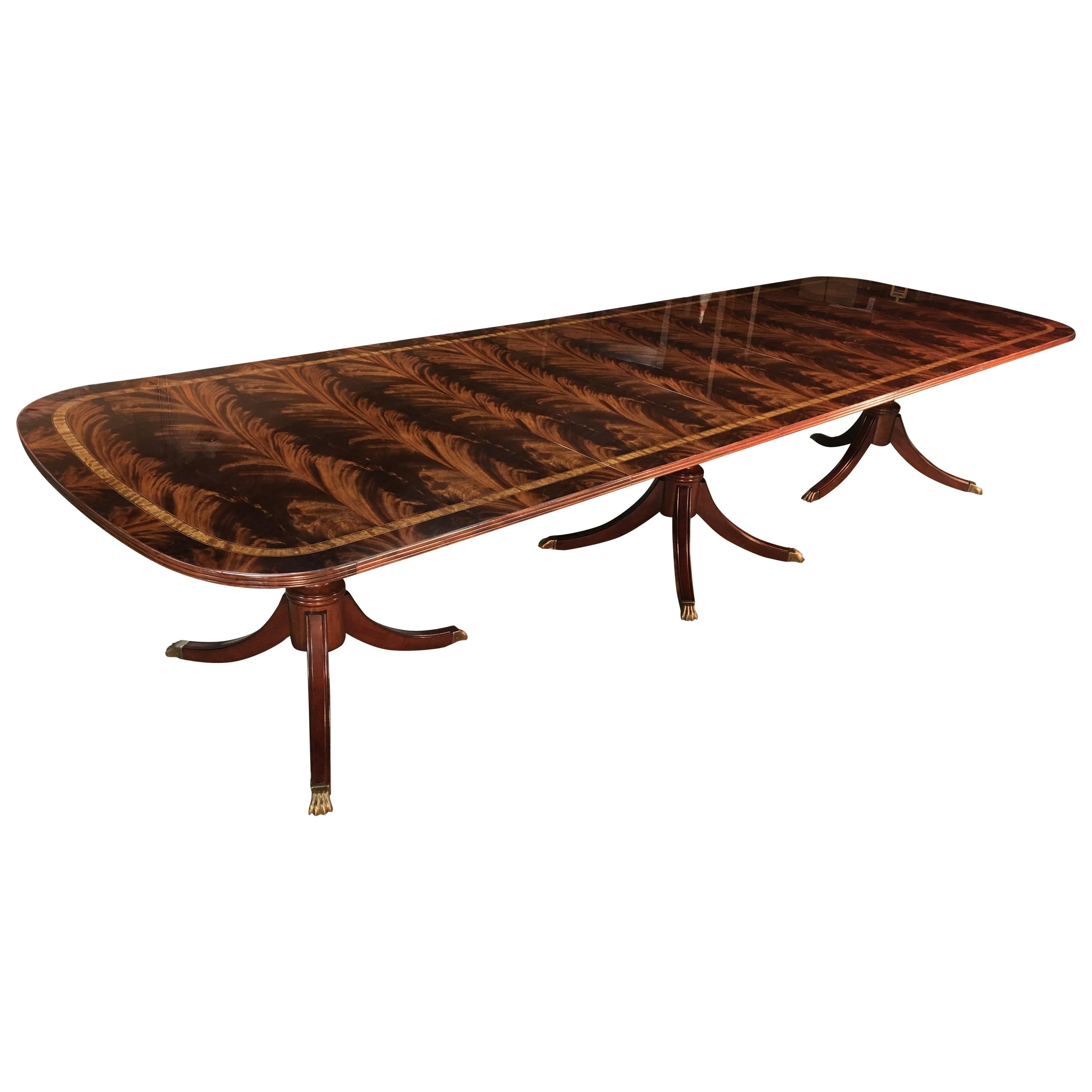 https://a.1stdibscdn.com/traditional-mahogany-georgian-style-banquet-dining-table-by-leighton-hall-for-sale/1121189/f_135445721551518965844/13544572_master.jpeg