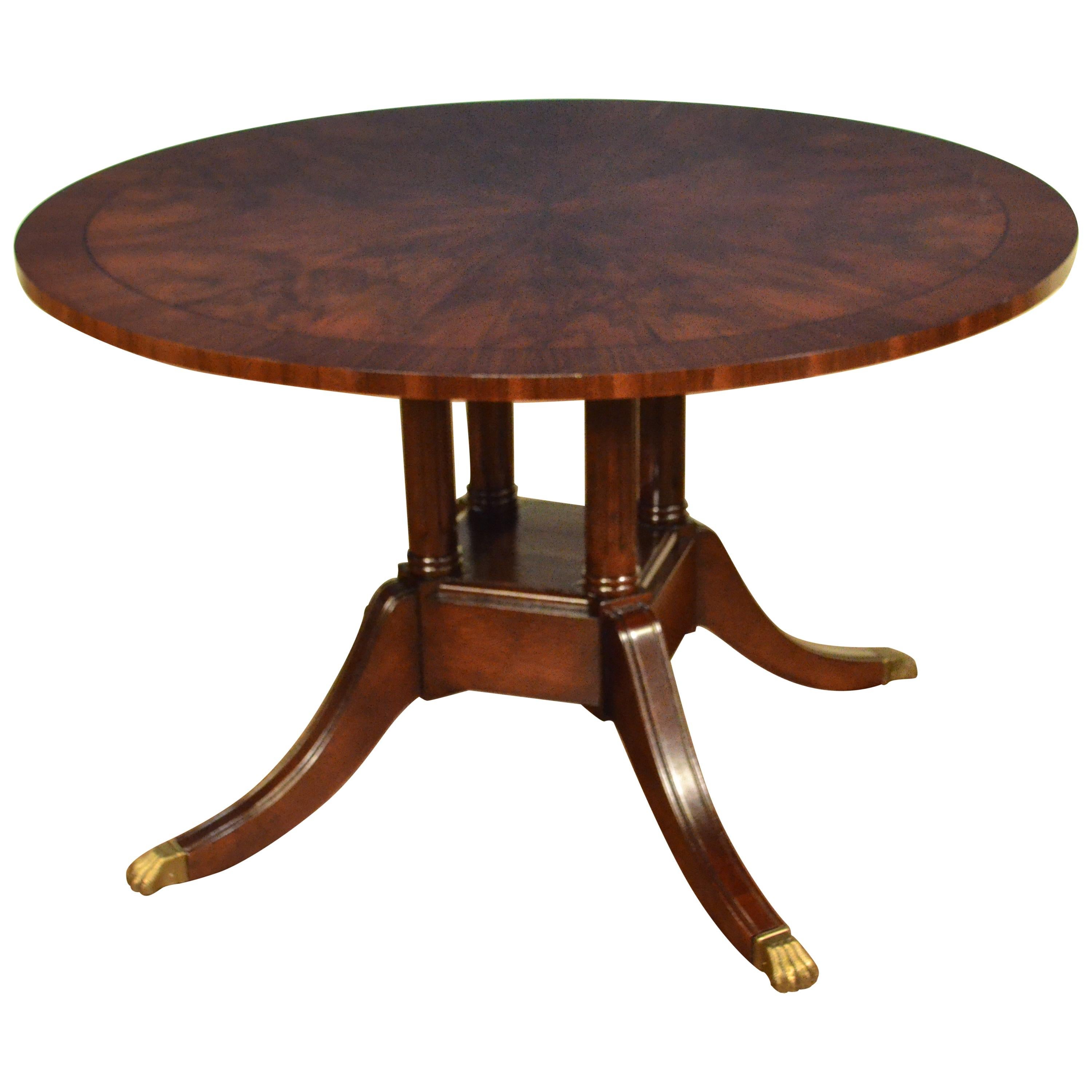 https://a.1stdibscdn.com/round-walnut-georgian-style-pedestal-dining-table-by-leighton-hall-for-sale/1121189/f_135451021550912029050/13545102_master.jpg