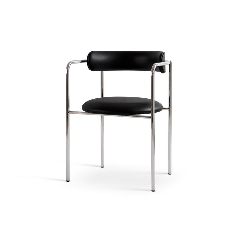 https://a.1stdibscdn.com/contemporary-chair-ff-4-legs-boucle-fabric-black-legs-for-sale-picture-18/f_31233/f_228122021614961543047/1355_05_5_FF_CHROME_DAKAR_0842_FRONT_master.jpg?width=768