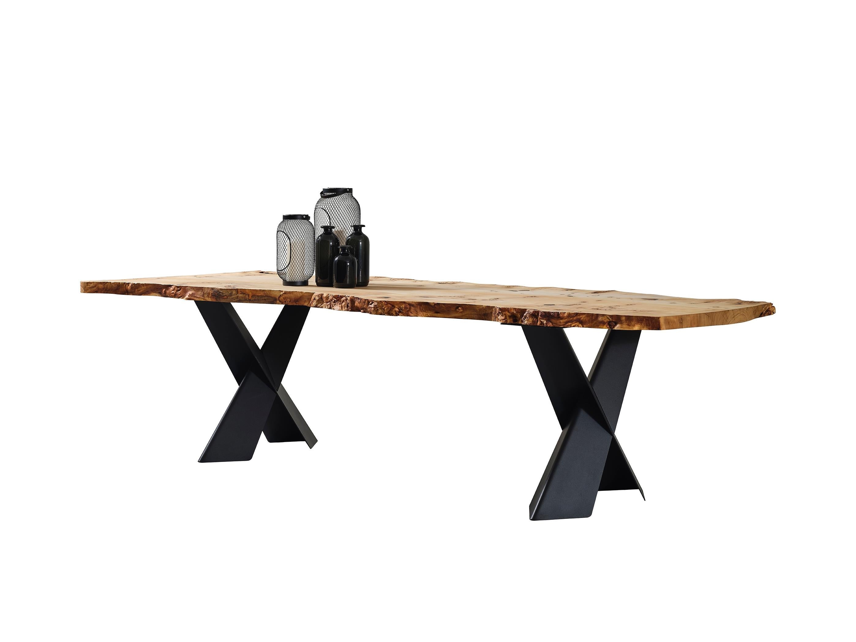 https://a.1stdibscdn.com/live-edge-mappa-burl-kitchen-table-massive-wood-dining-table-light-wood-for-sale-picture-11/f_91932/f_404570021720008155278/1372361212_master.jpg