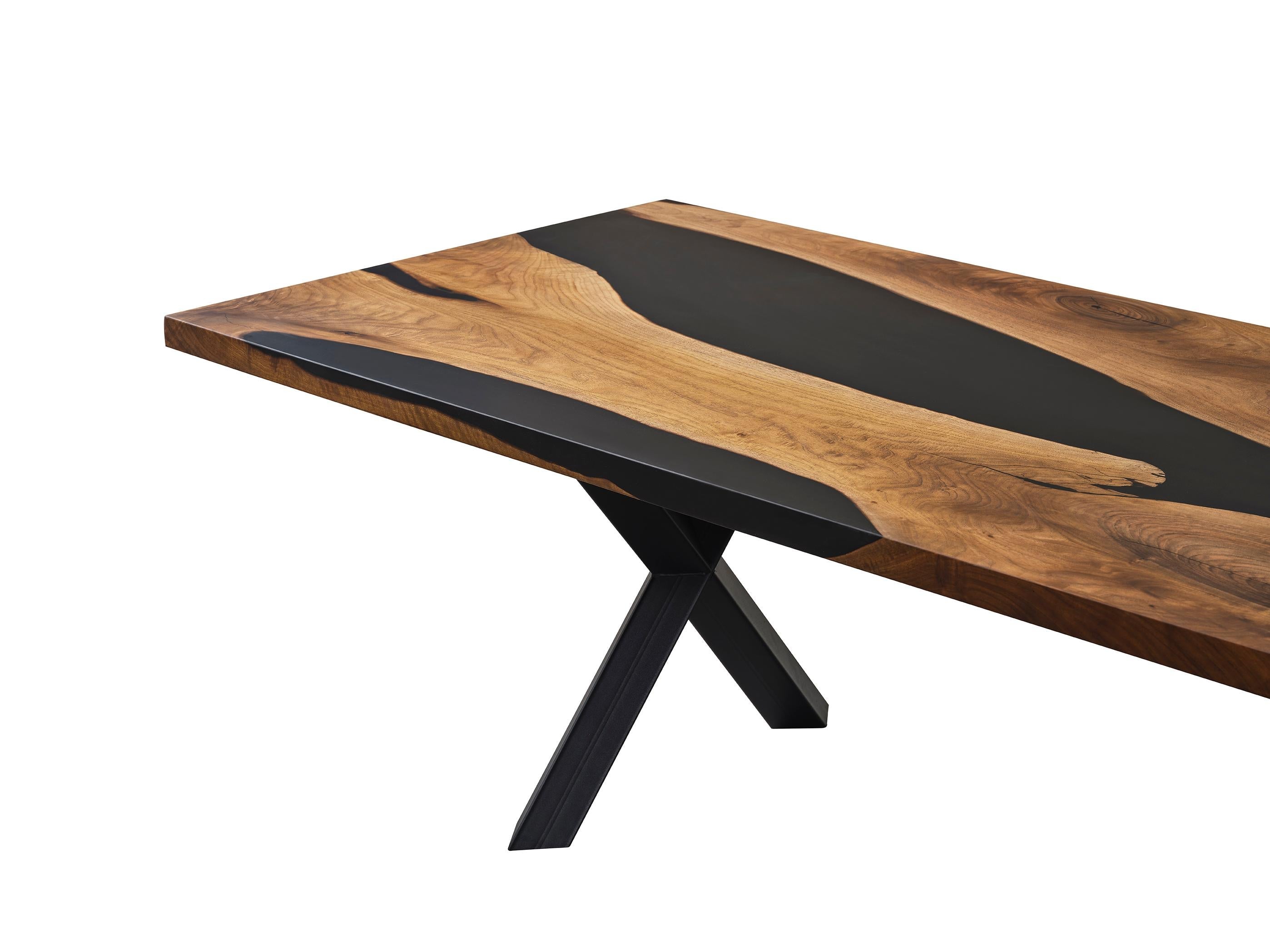 https://a.1stdibscdn.com/black-walnut-custom-epoxy-table-matte-black-dining-table-for-sale-picture-4/f_91932/f_404568421720007427074/1372361326_master.jpg