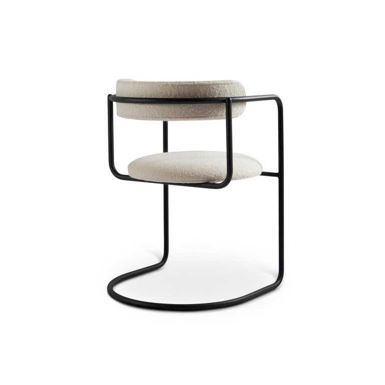https://a.1stdibscdn.com/contemporary-chair-ff-4-legs-black-leather-chrome-legs-for-sale-picture-12/f_31233/f_228123021614961781306/1375_01_6_FF_CANTILEVER_BLACK_A_JOY_001_BACK_master.jpg?width=768