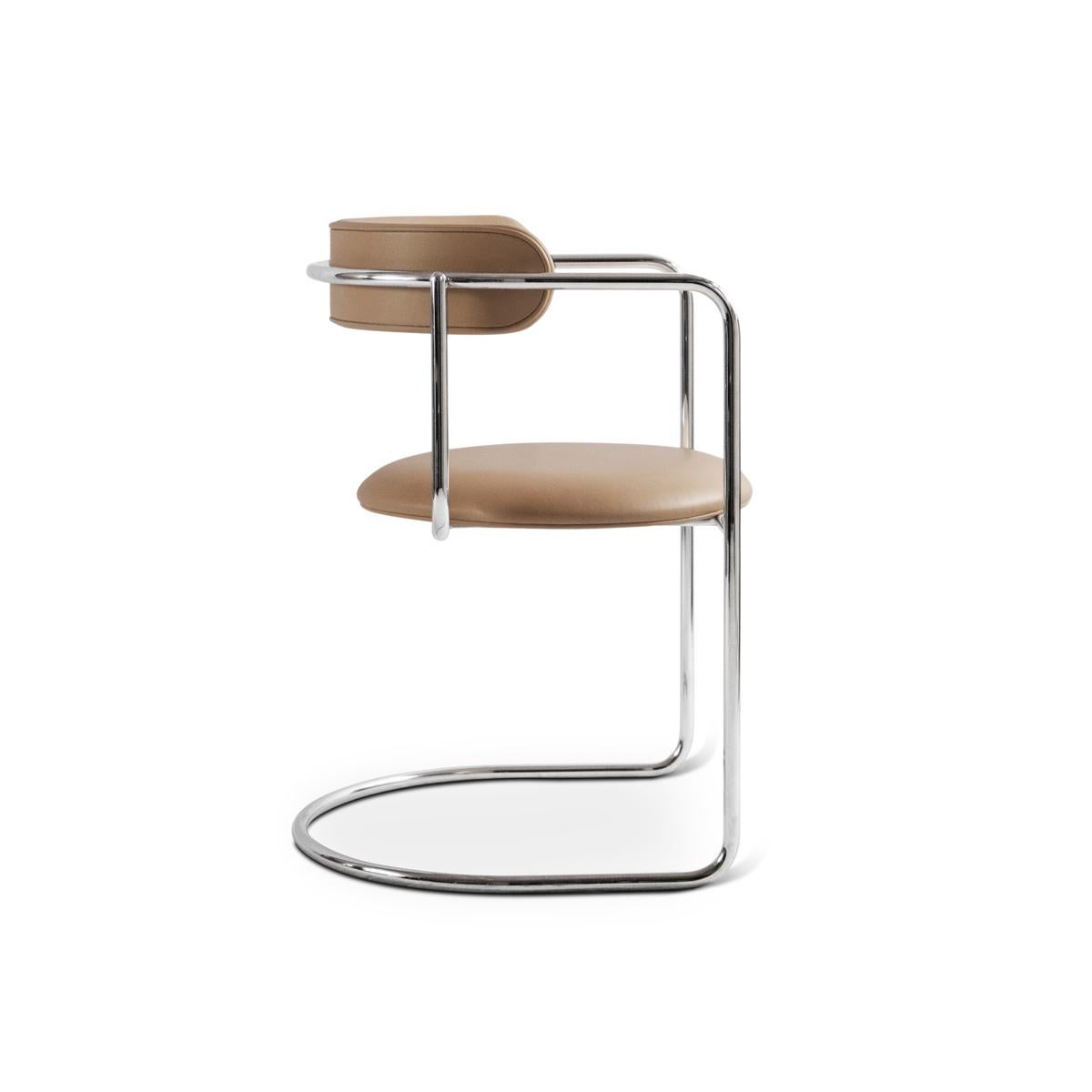 https://a.1stdibscdn.com/contemporary-chair-ff-cantilever-dakar-leather-0197-chrome-legs-for-sale-picture-4/f_31233/f_331005821677860959703/1375_05_5_FF_CANTILEVER_CHROME_DAKAR_0197_SIDE_master.jpg