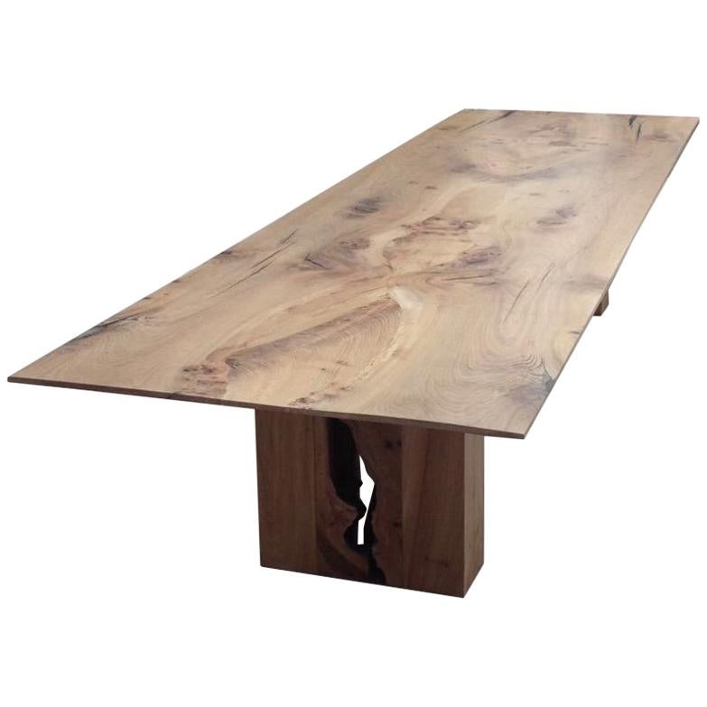 https://a.1stdibscdn.com/book-matched-elm-dining-table-with-bleached-oil-finish-by-jonathan-field-for-sale/1121189/f_139411921552112060818/13941192_master.jpg
