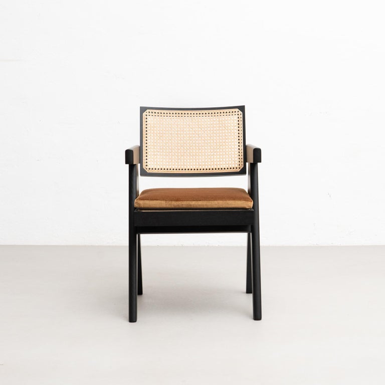 https://a.1stdibscdn.com/pierre-jeanneret-051-capitol-complex-office-chair-with-cushion-by-cassina-for-sale-picture-8/f_14272/f_322679821673952751489/13Dec_baixa_169_master.jpg?width=768