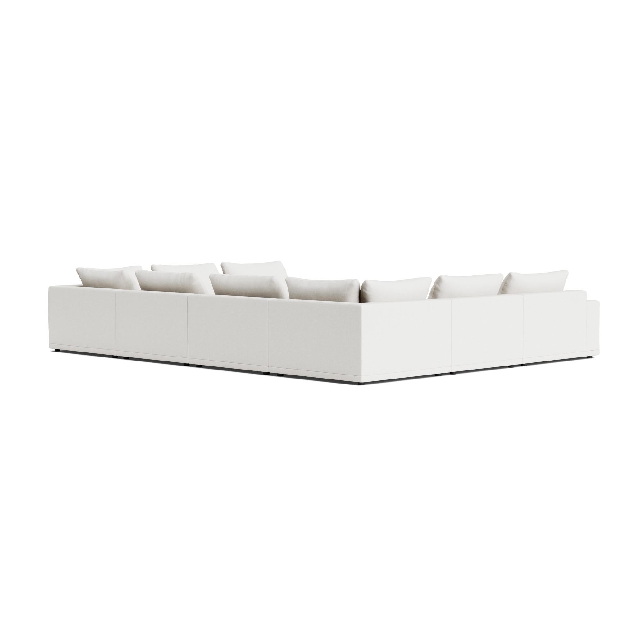 https://a.1stdibscdn.com/plush-modular-modern-sofa-in-premium-belgian-linen-for-sale-picture-4/f_27523/f_479533821765468536685/13_Frame_13_154_X_122_L653_NATURAL_0023_master.jpg